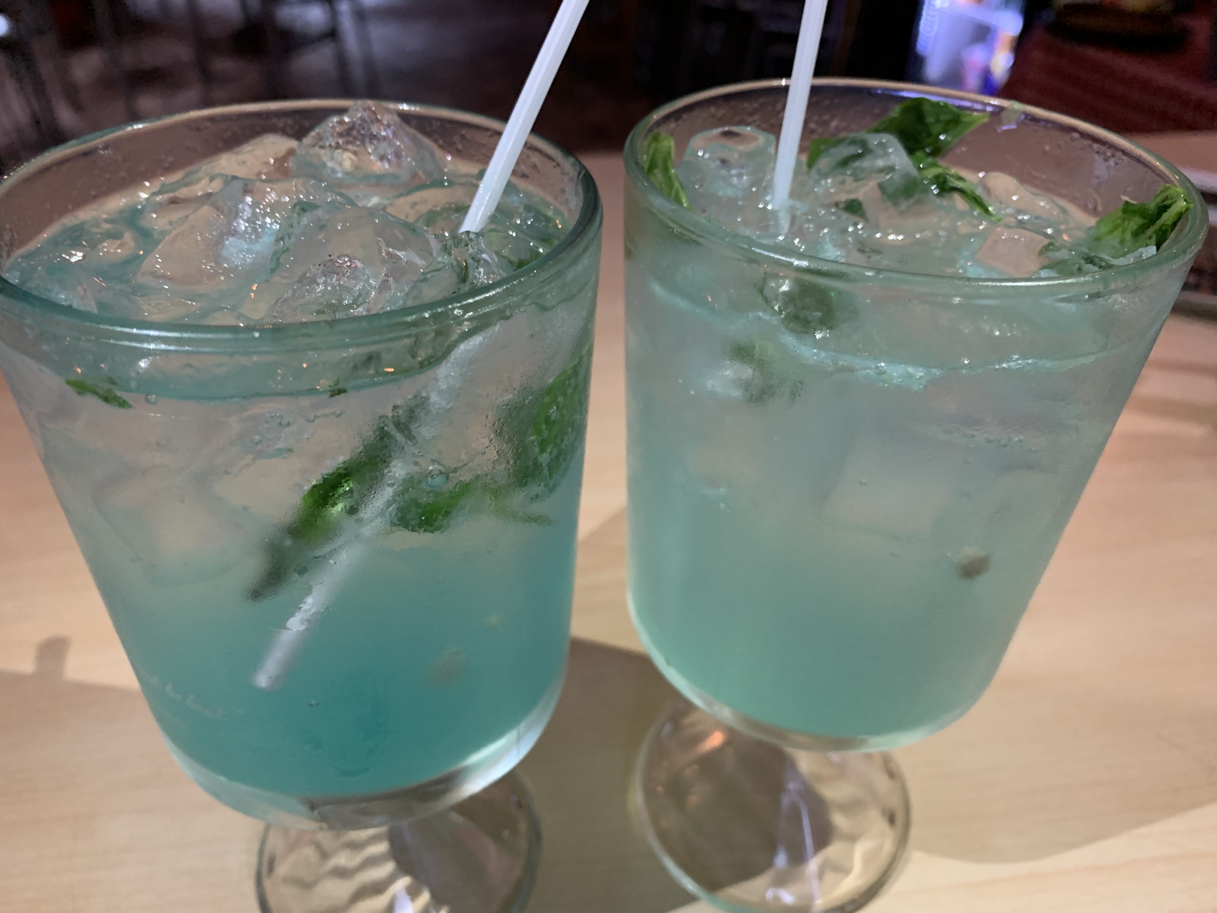 Metal Rose Kafe image 7