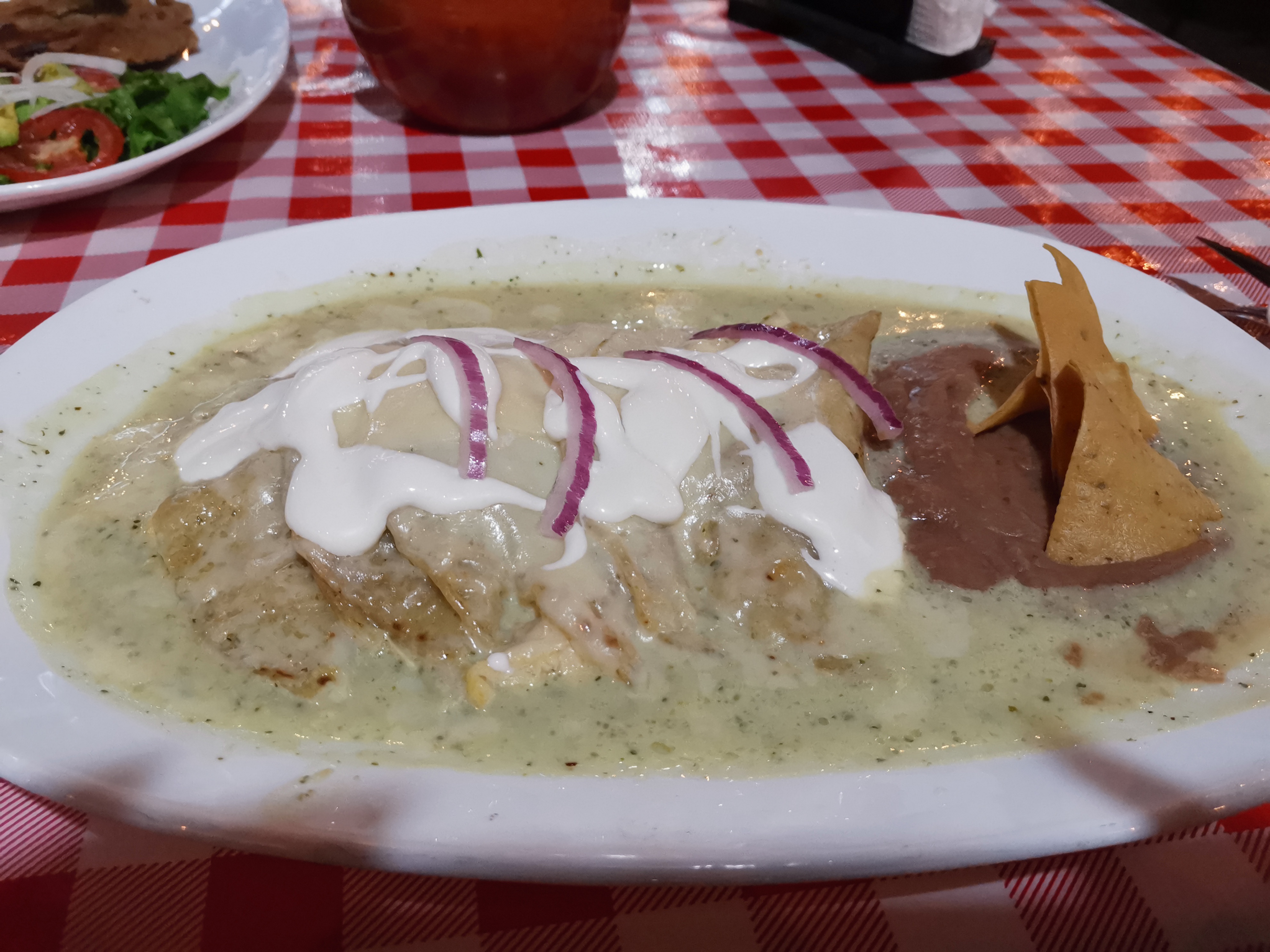 Metal Rose Kafe image 10