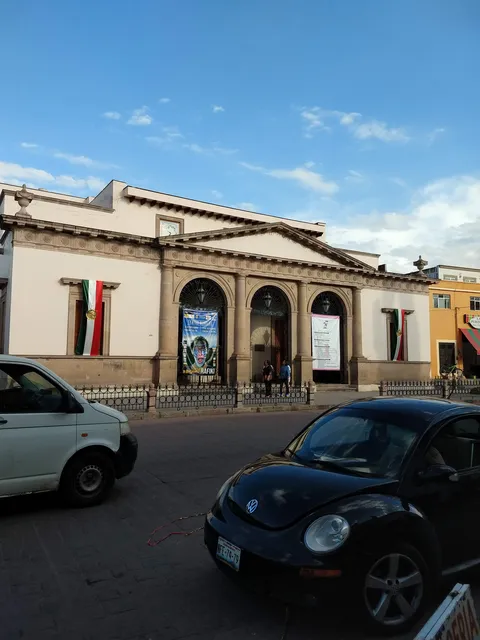 Sol y Mar image 2