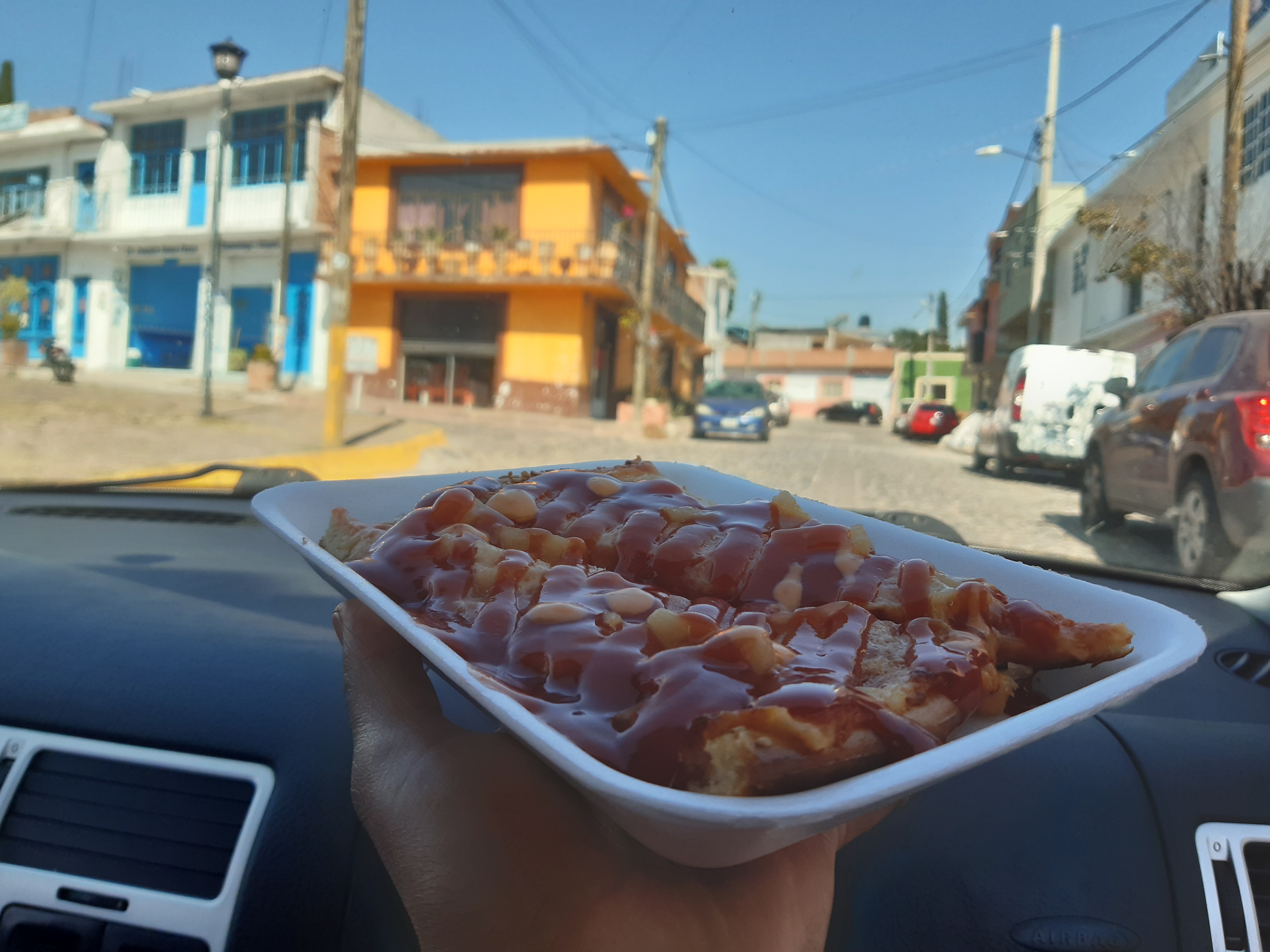 Gueros Pizza image 10