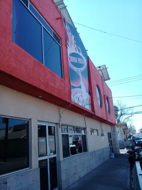 Dinos Pizza image 1