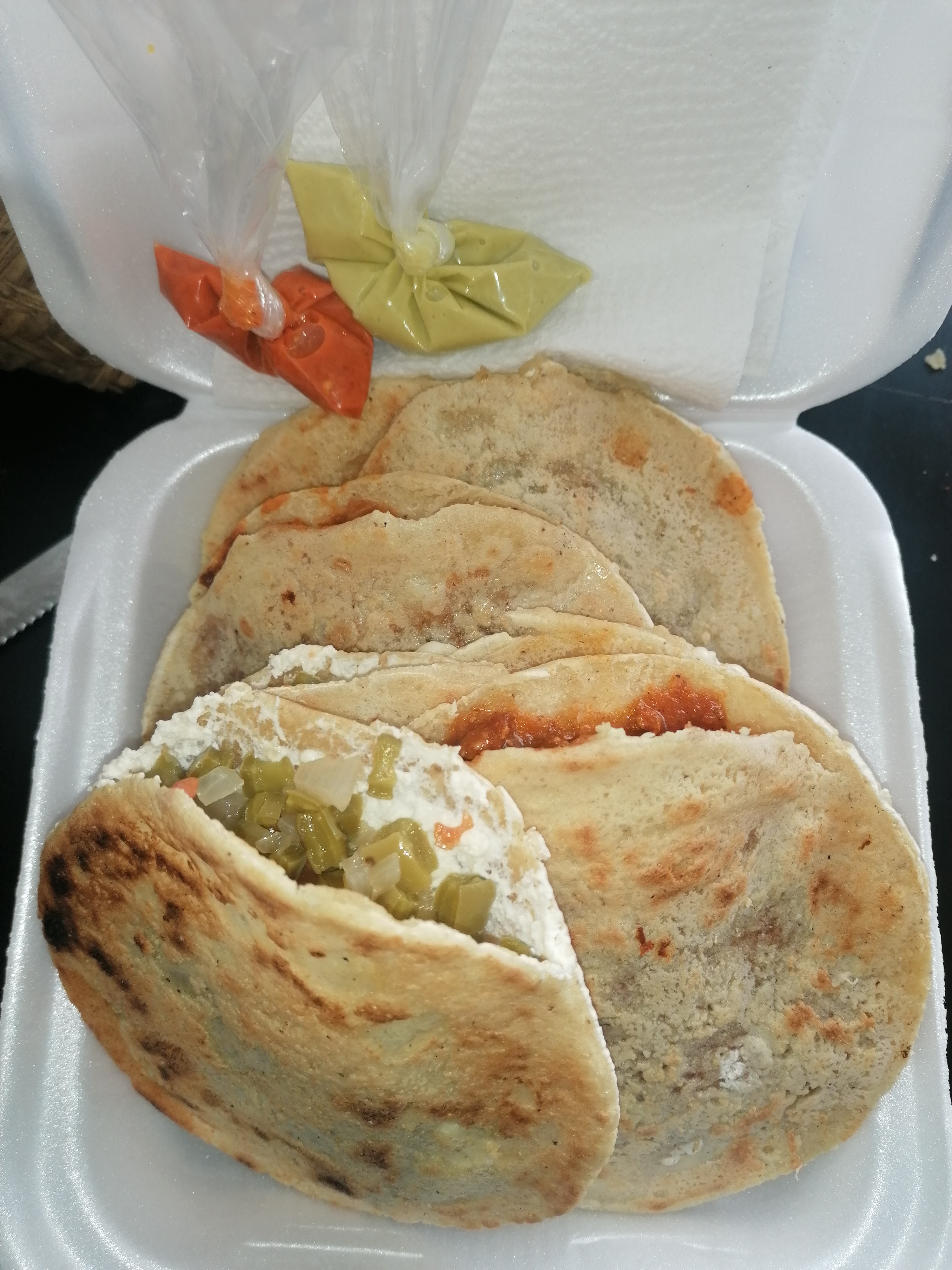 Gorditas "Mary" de harina y maiz image 2