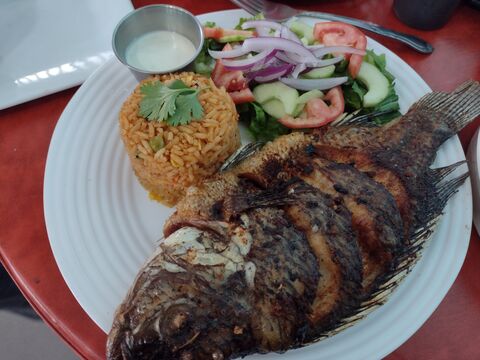 Mariscos El Amigo image 8