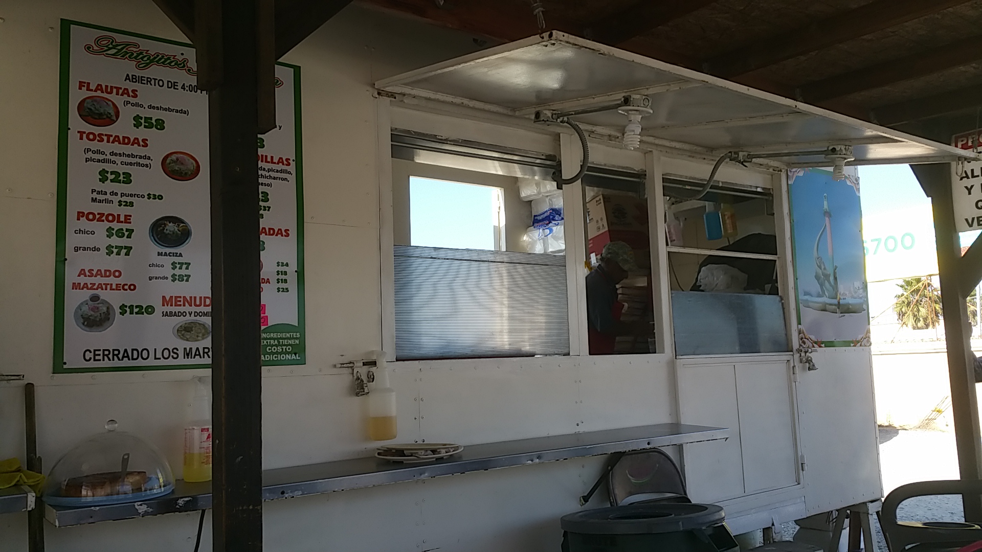 Antojitos Jacqueline image 10