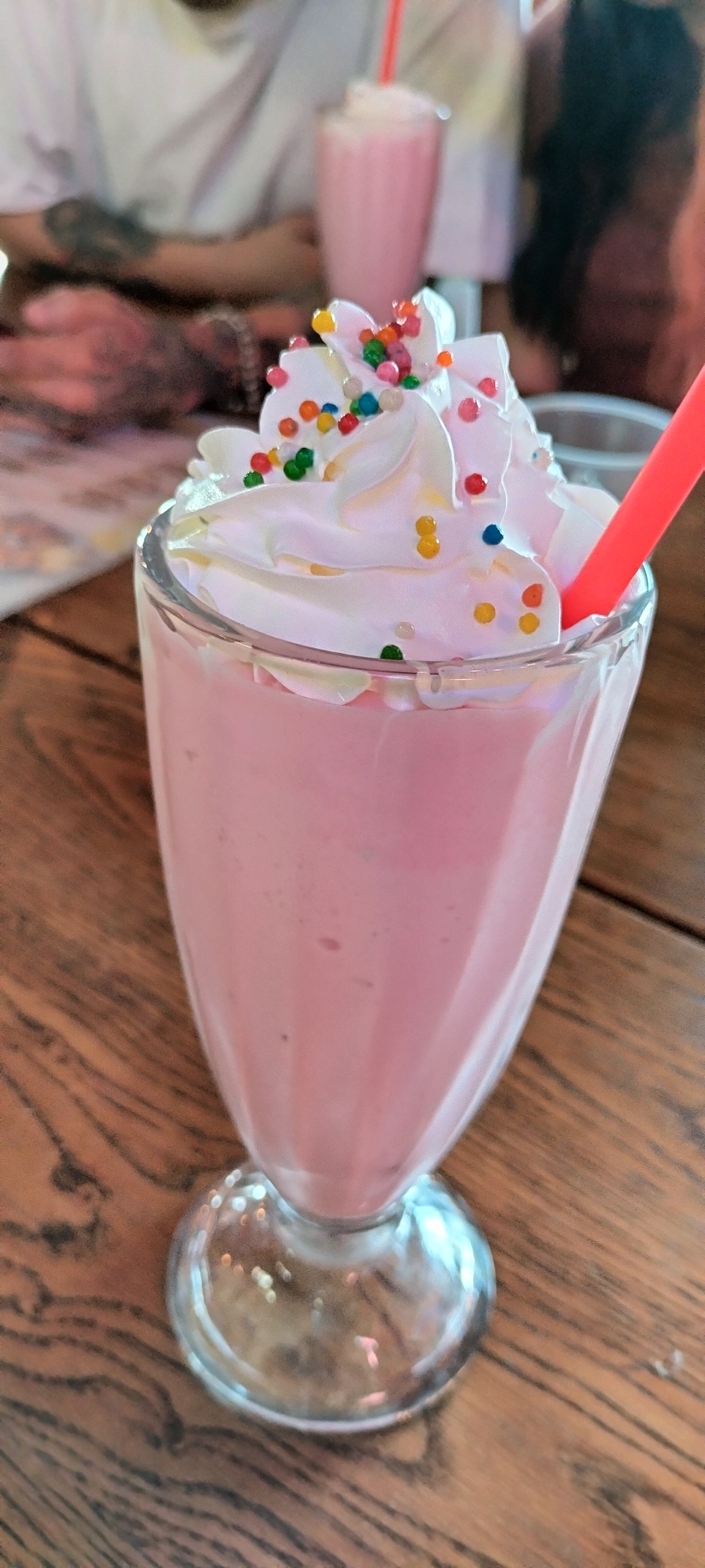 Beverly Burgers Suc. Santa fe PLAZA LA PAJARITA image 7