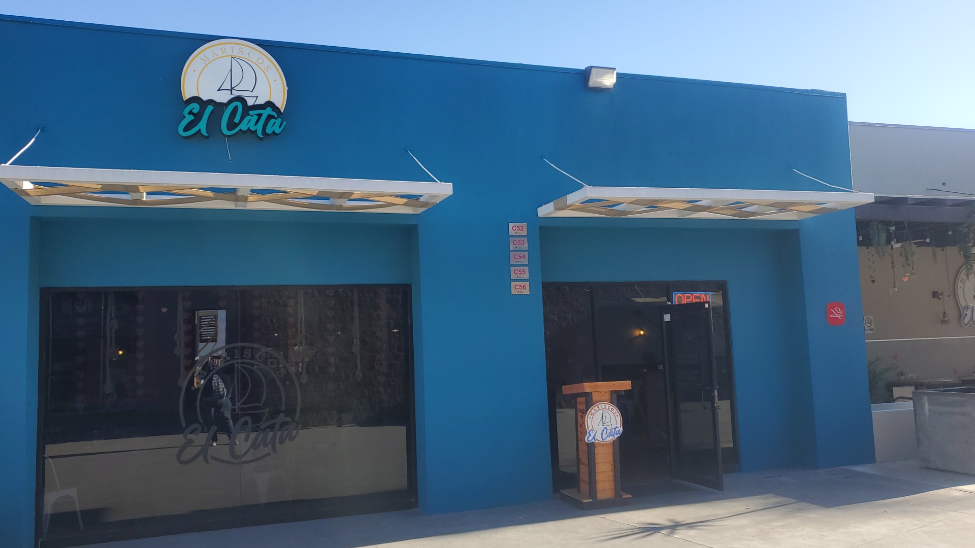 El Cata Mariscos y Cortes Plaza Pajarita image 1