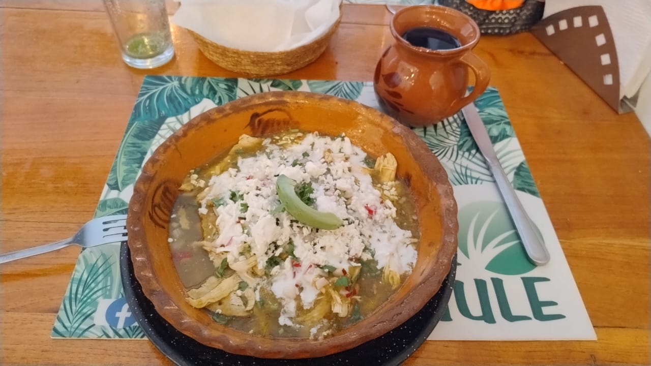 Tule Restaurante image 2