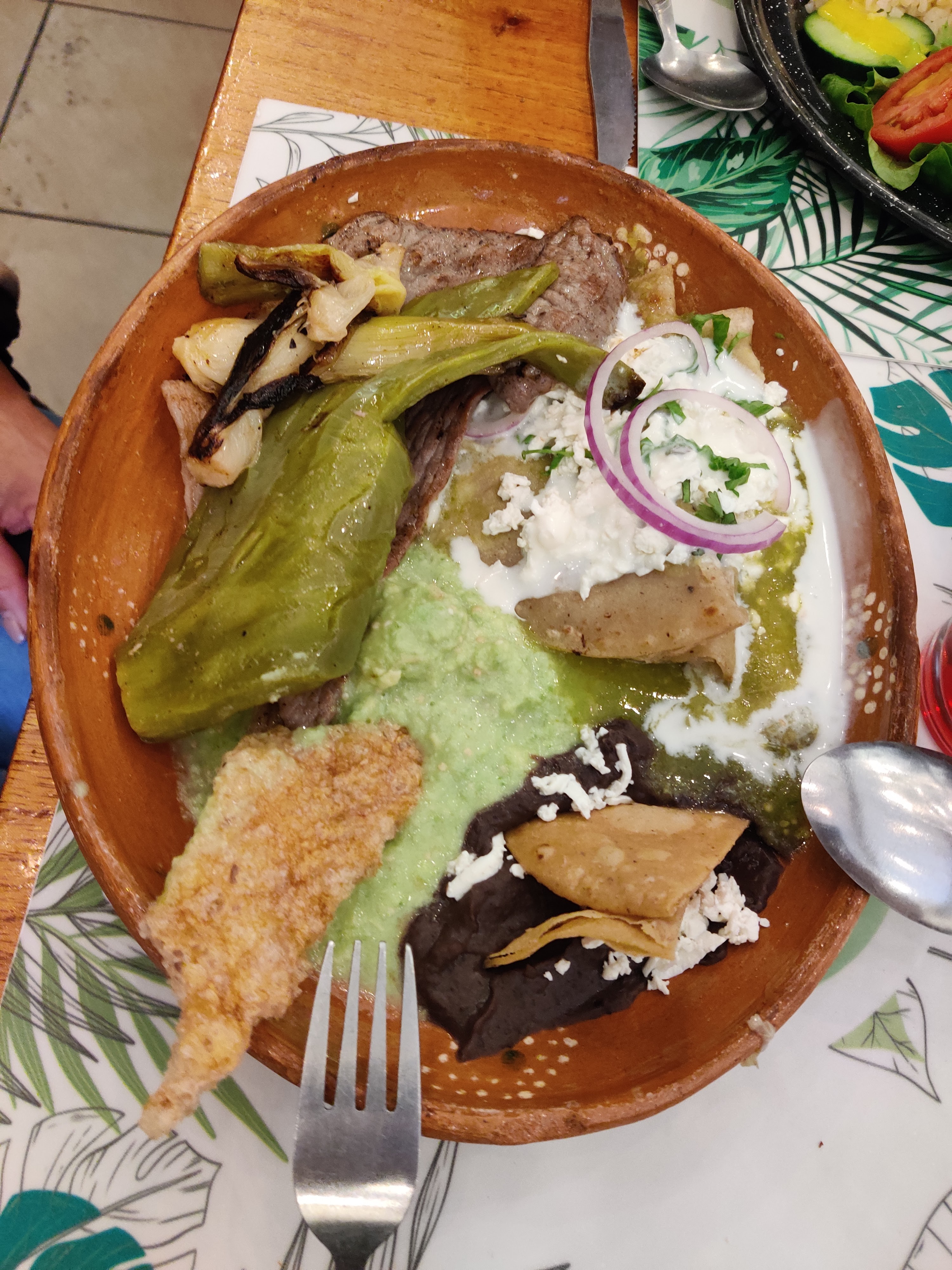 Tule Restaurante image 3