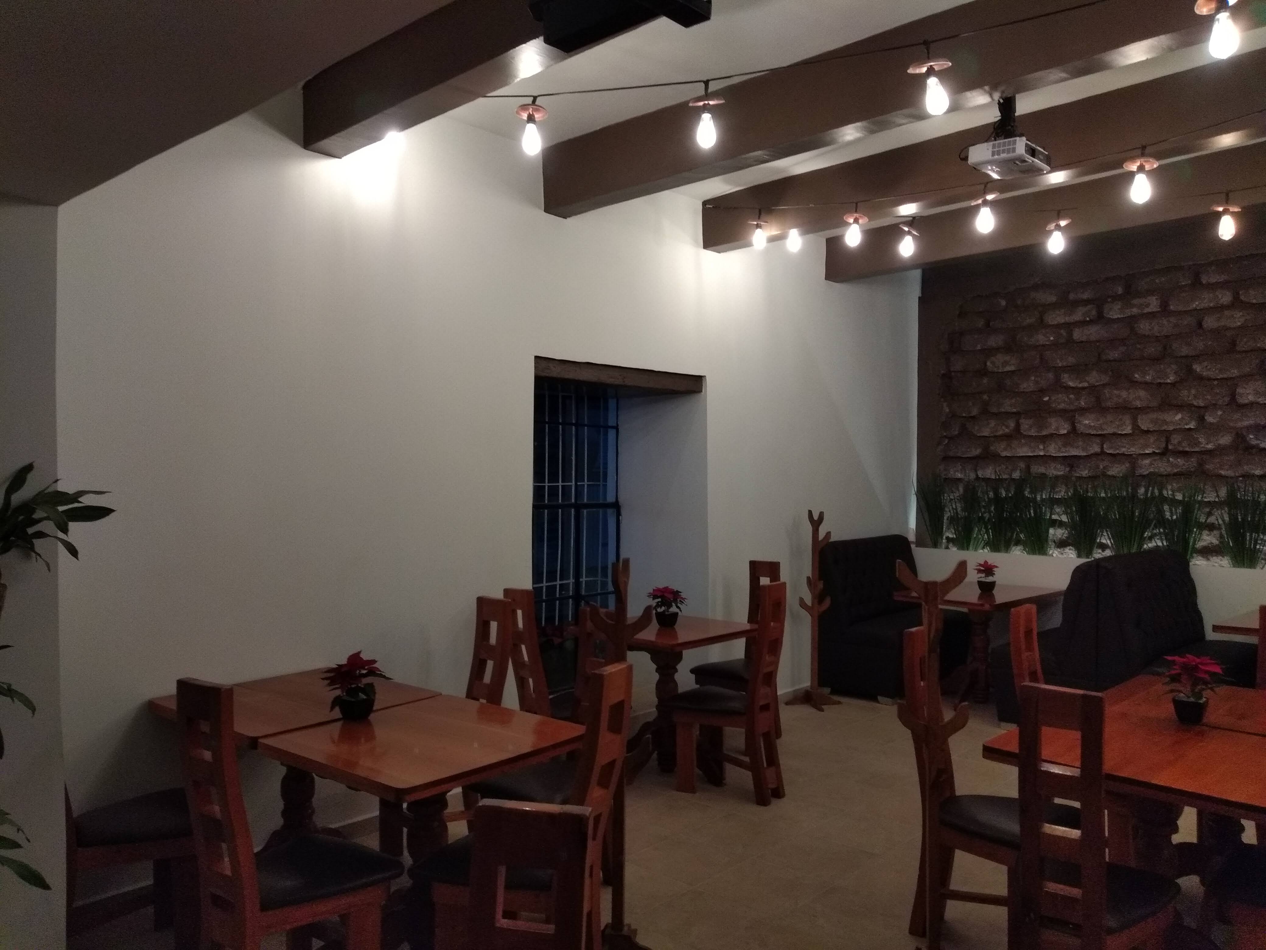 Tule Restaurante image 6