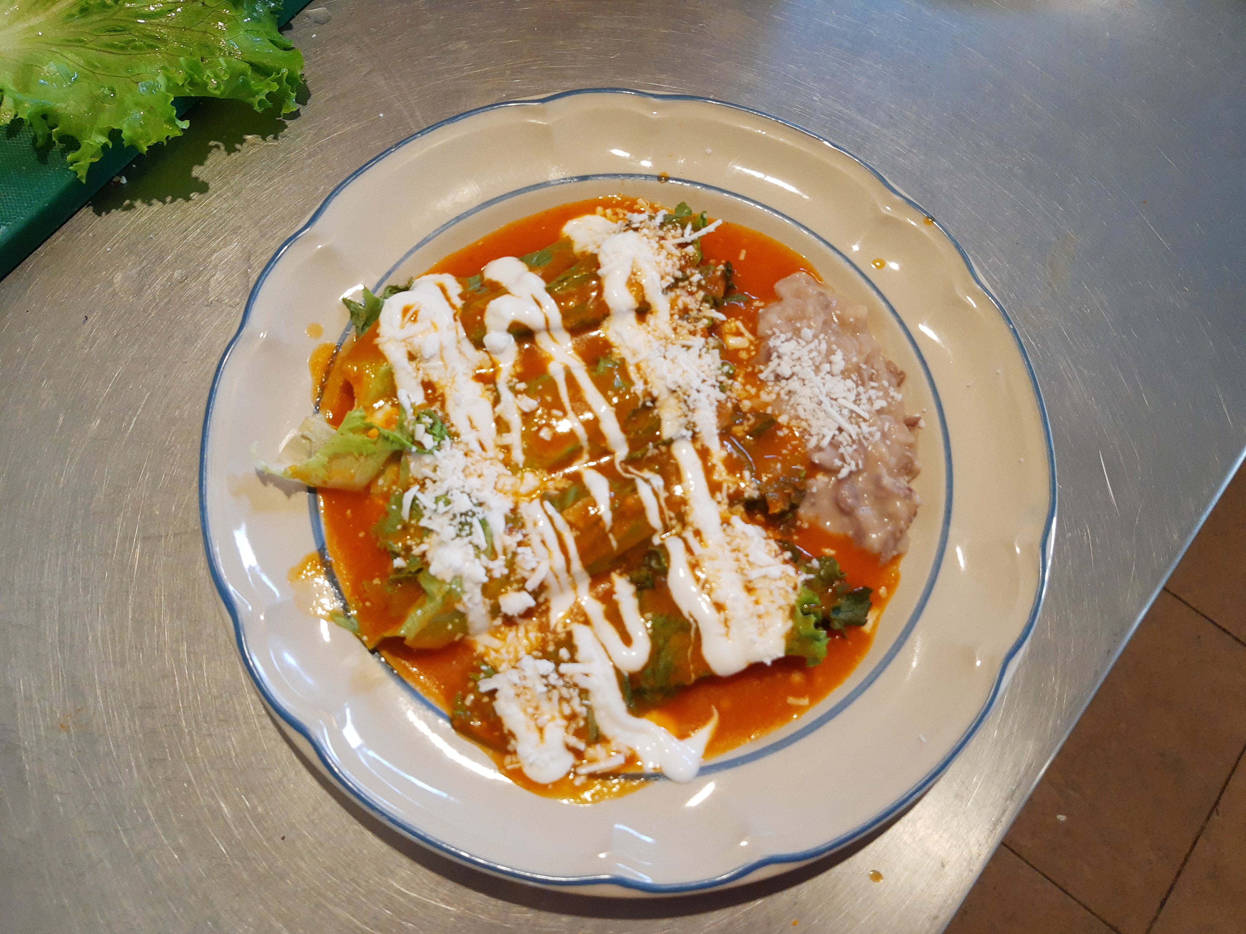 Las Pirámides image 3