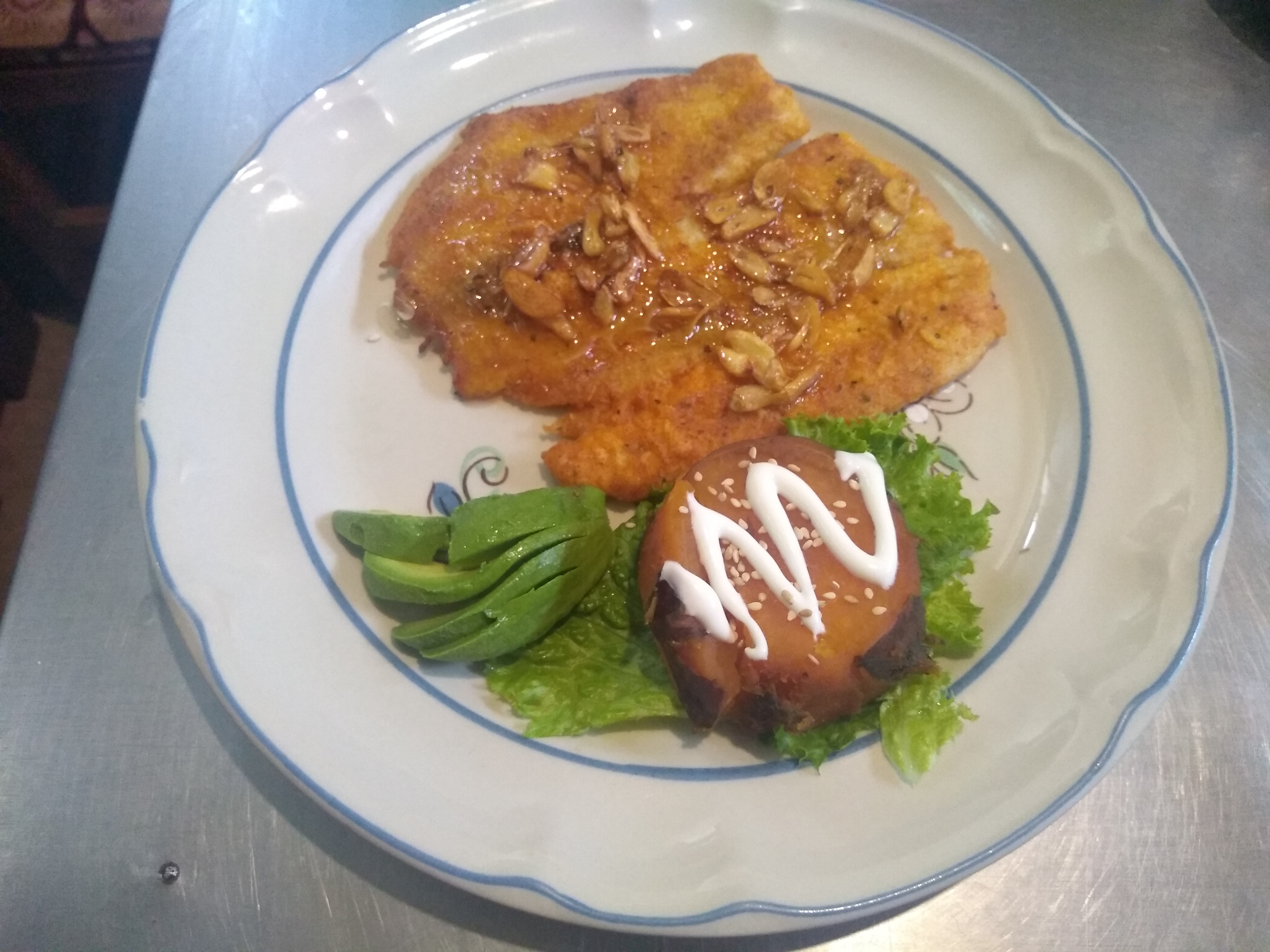 Las Pirámides image 4