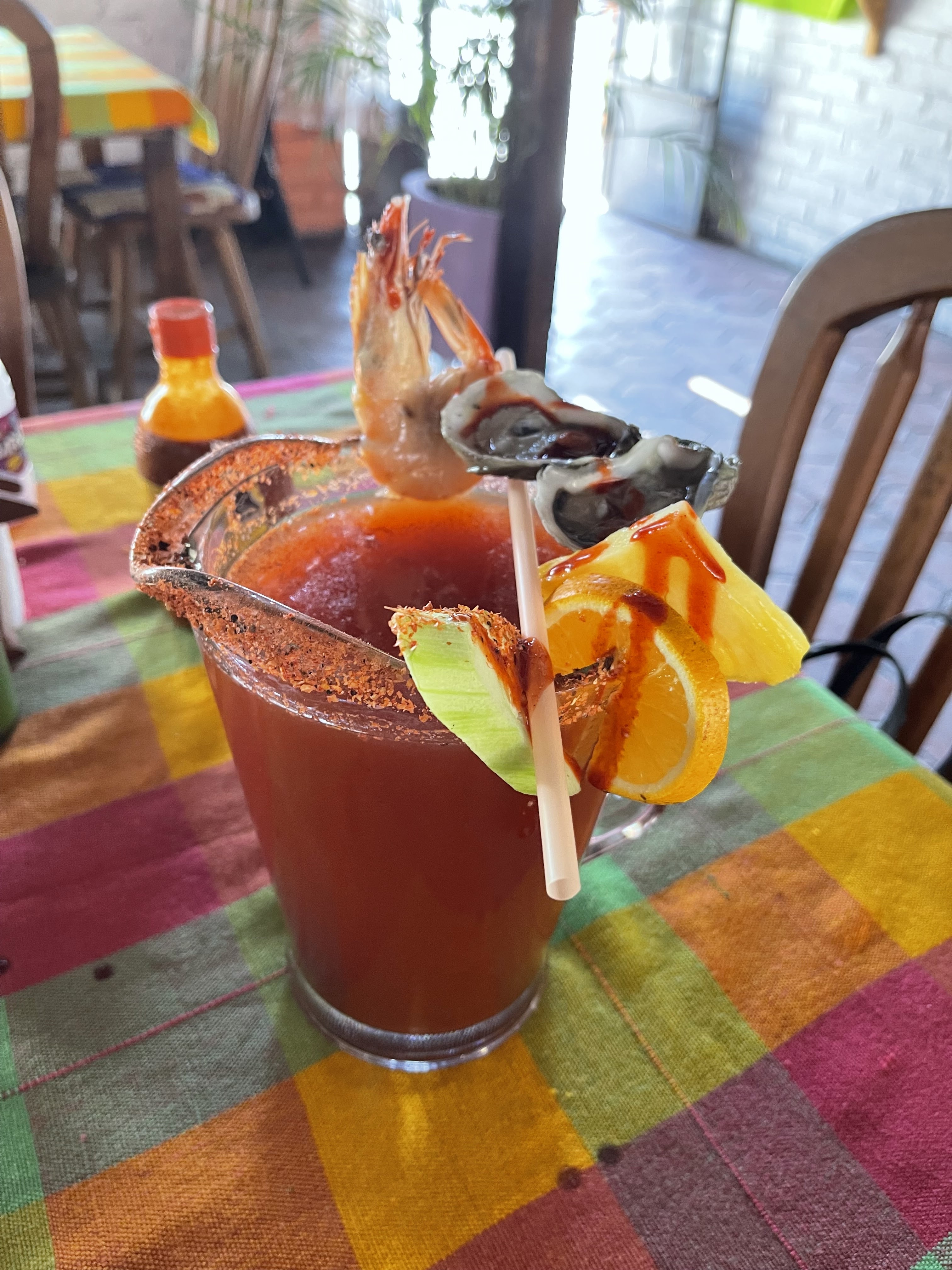 Mariscos y micheladas CATAMARAN image 3