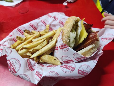 Mora Burger image 1