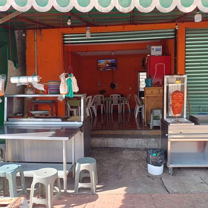 Taqueria El Paisa image 4