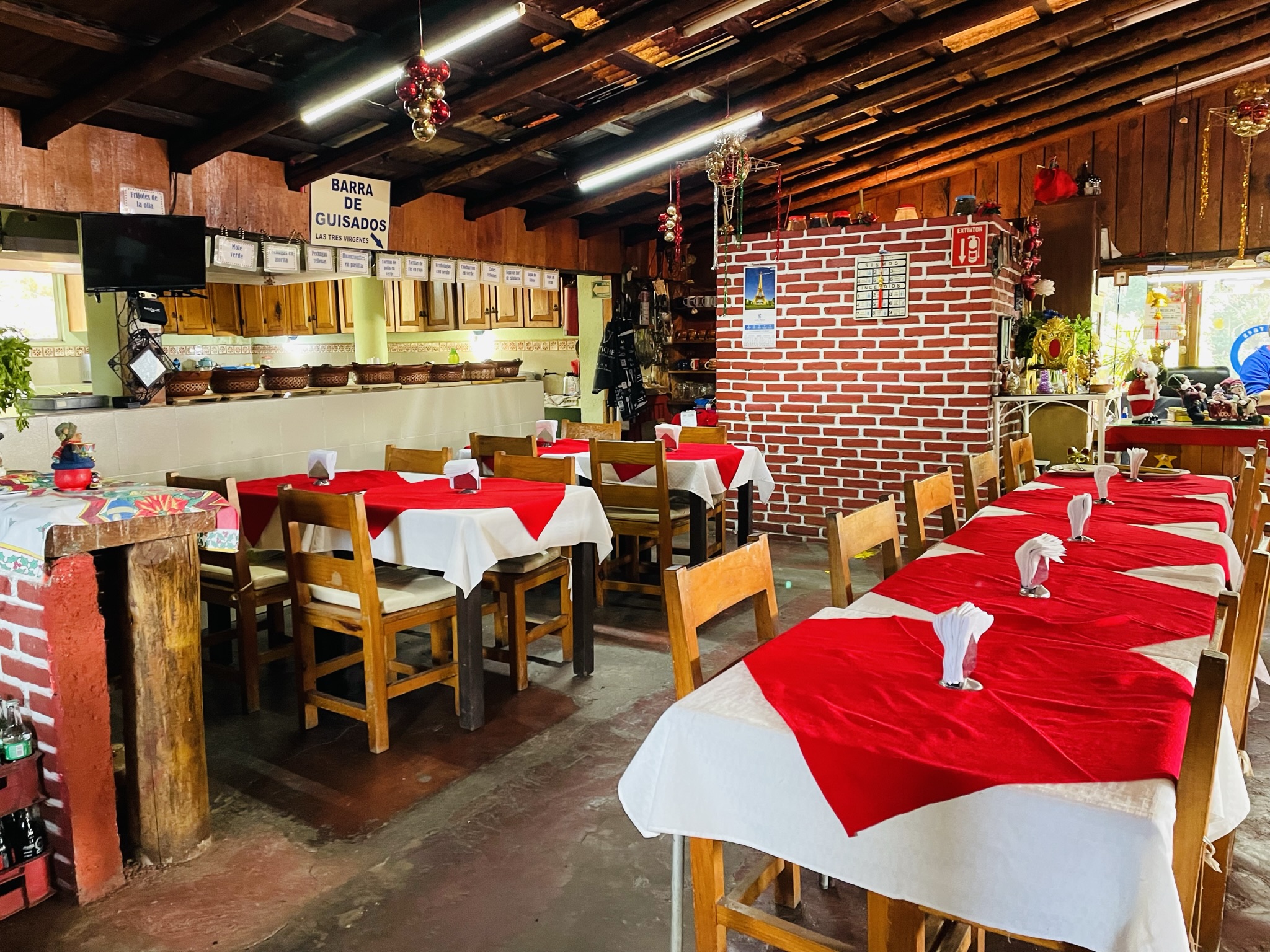 Restaurante Valle de Bravo Las Tres Vírgenes image 4