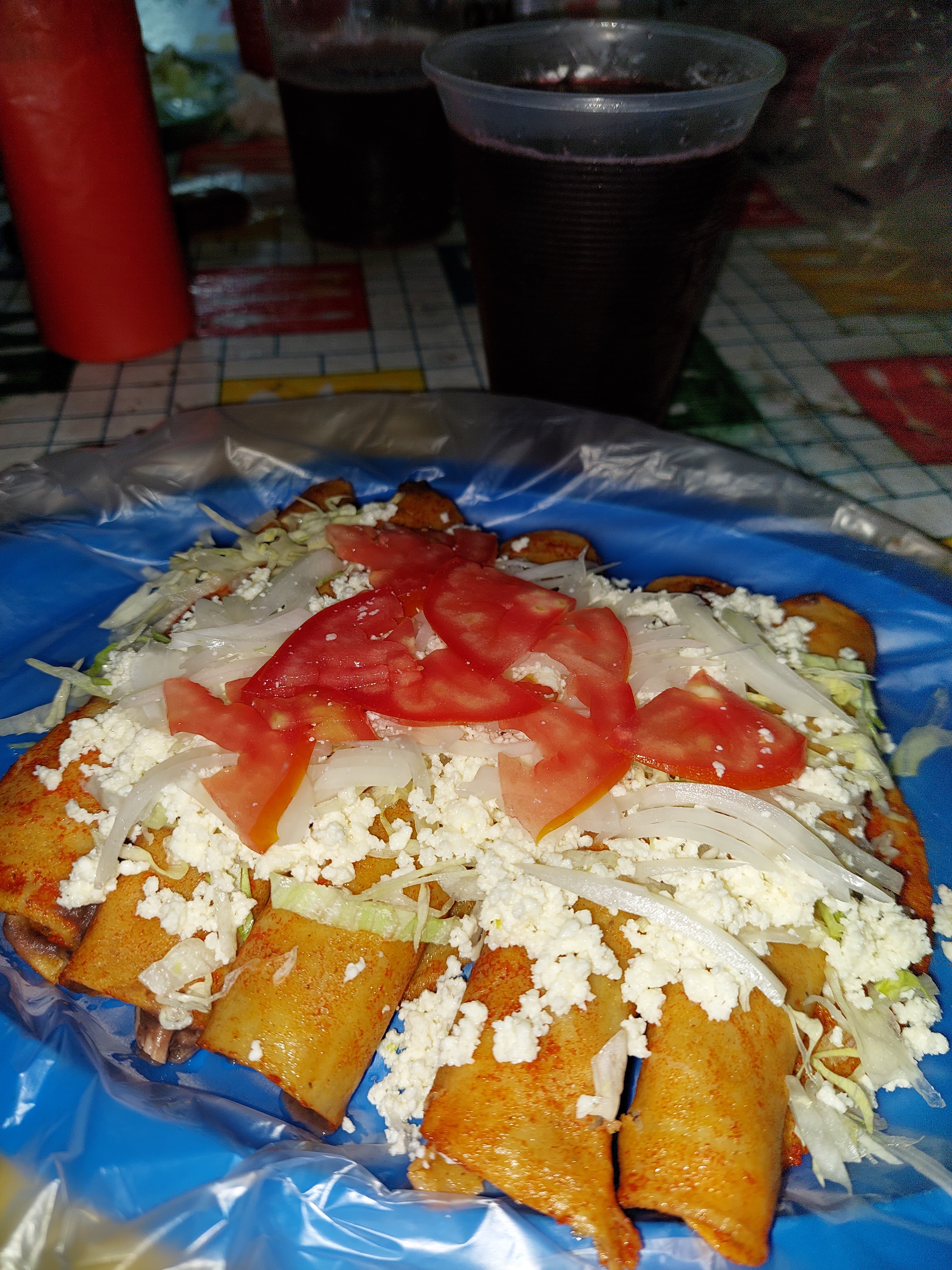 Antojitos "Mi Lupita" Le atiende Doña Carmen image 1