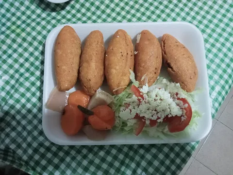 Antojitos Mexicanos "El Sazón Jarocho" image 7