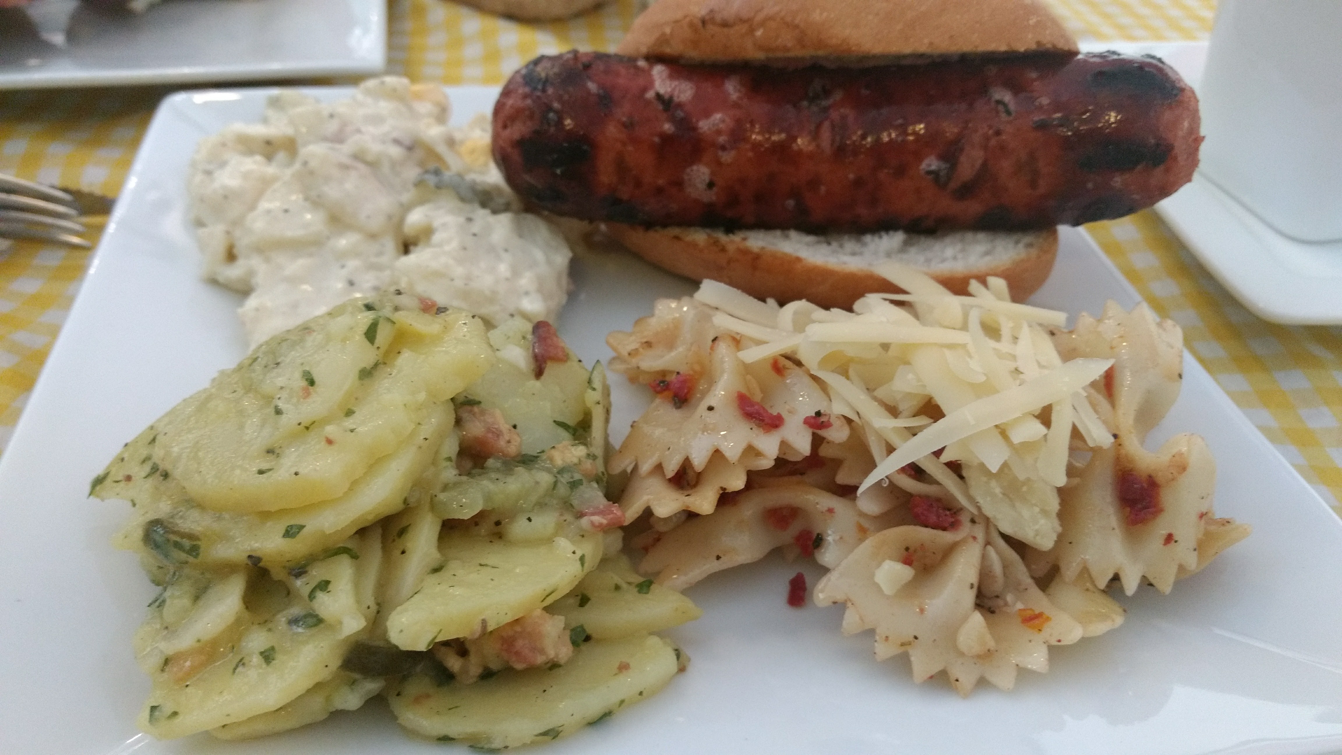 El Oso Berlin image 7