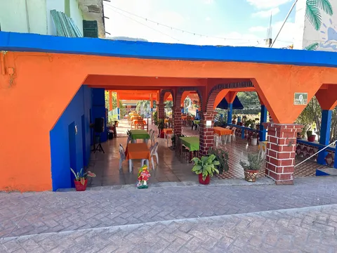 El Puente image 7
