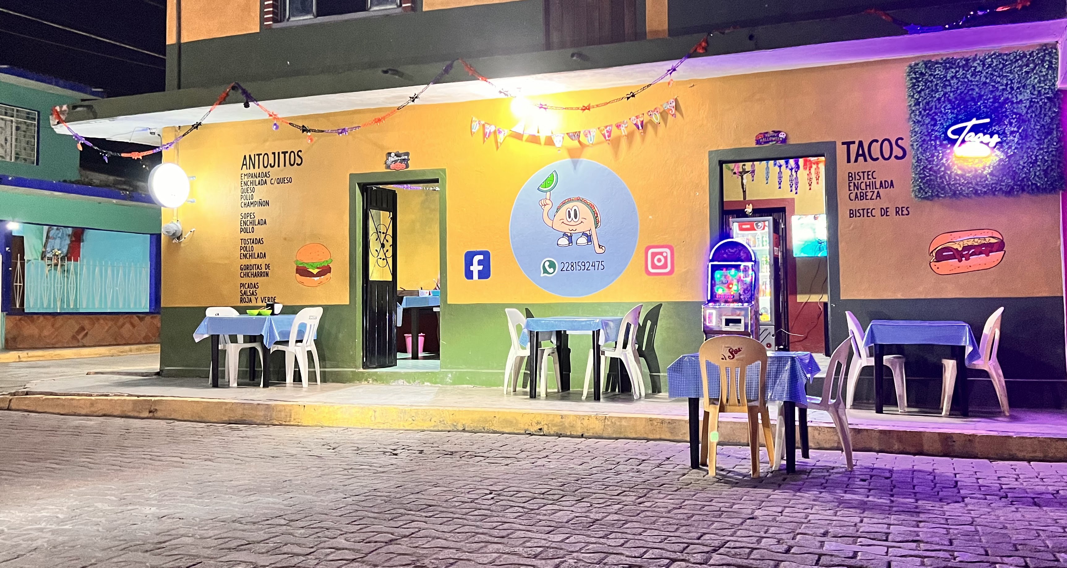 Tacos y Antojitos Lenita image 1