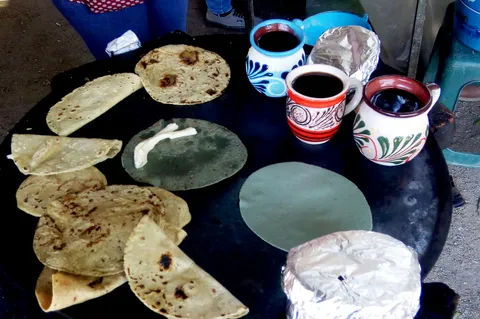 Gorditas y Quesadillas Doña Panfila image 5