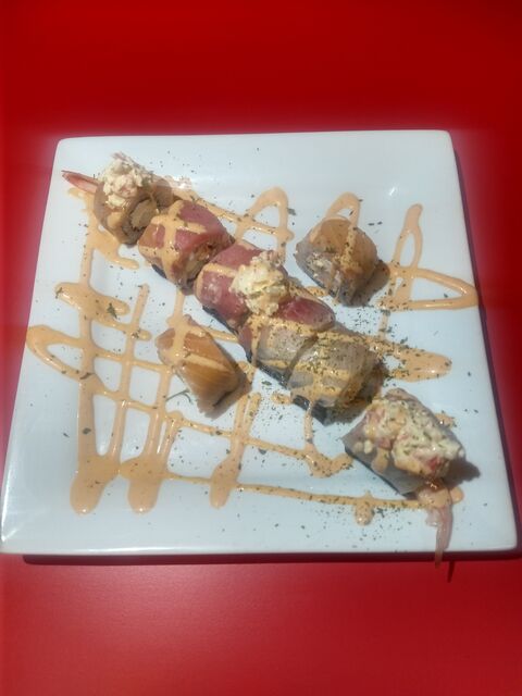 Delmar Mariscos, Beer, Grill & Sushi image 5