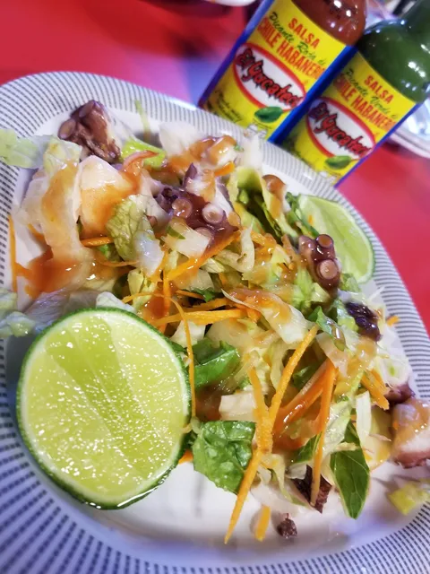 Delmar Mariscos, Beer, Grill & Sushi image 6