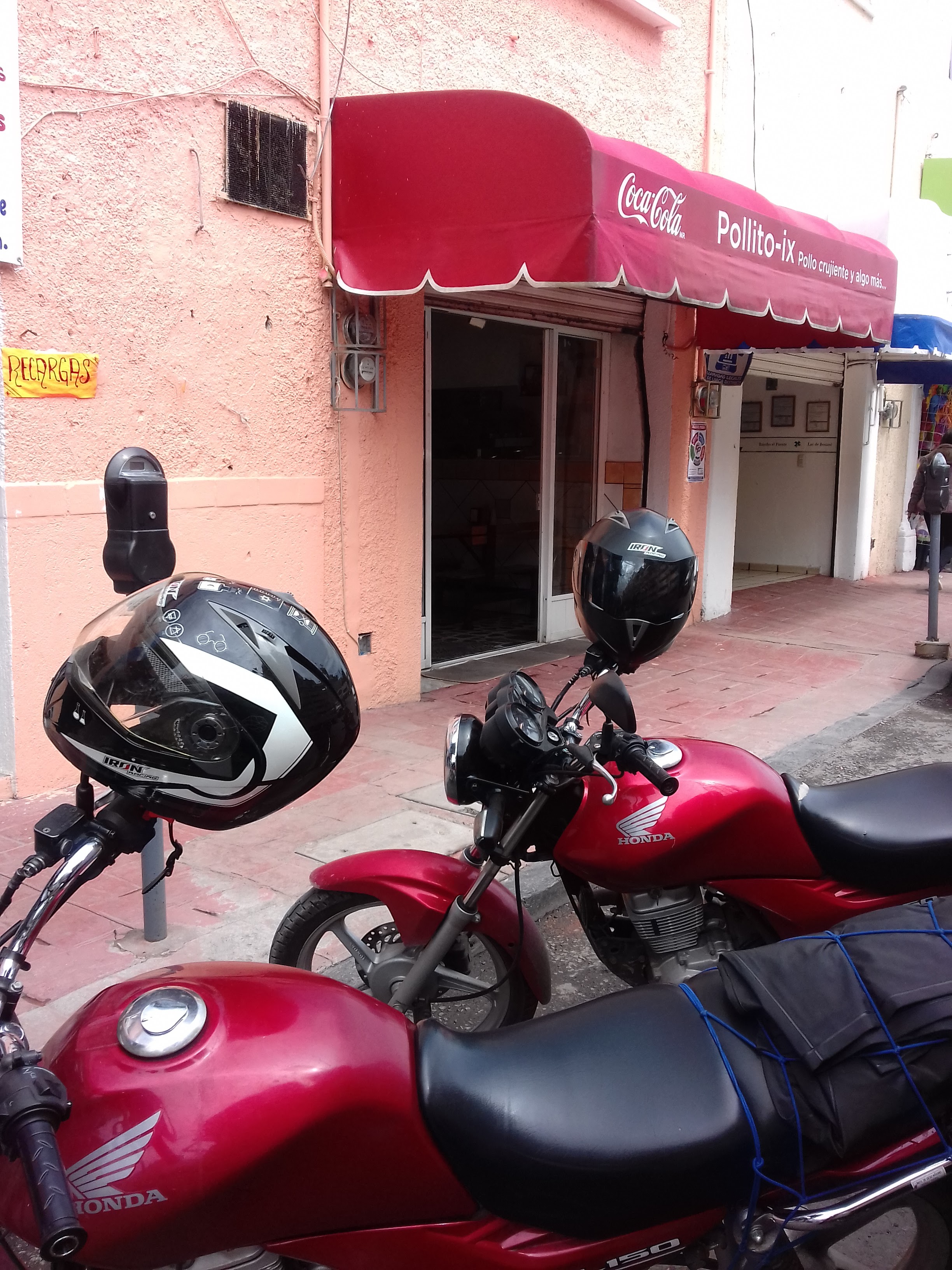 Pollito - Ix image 3