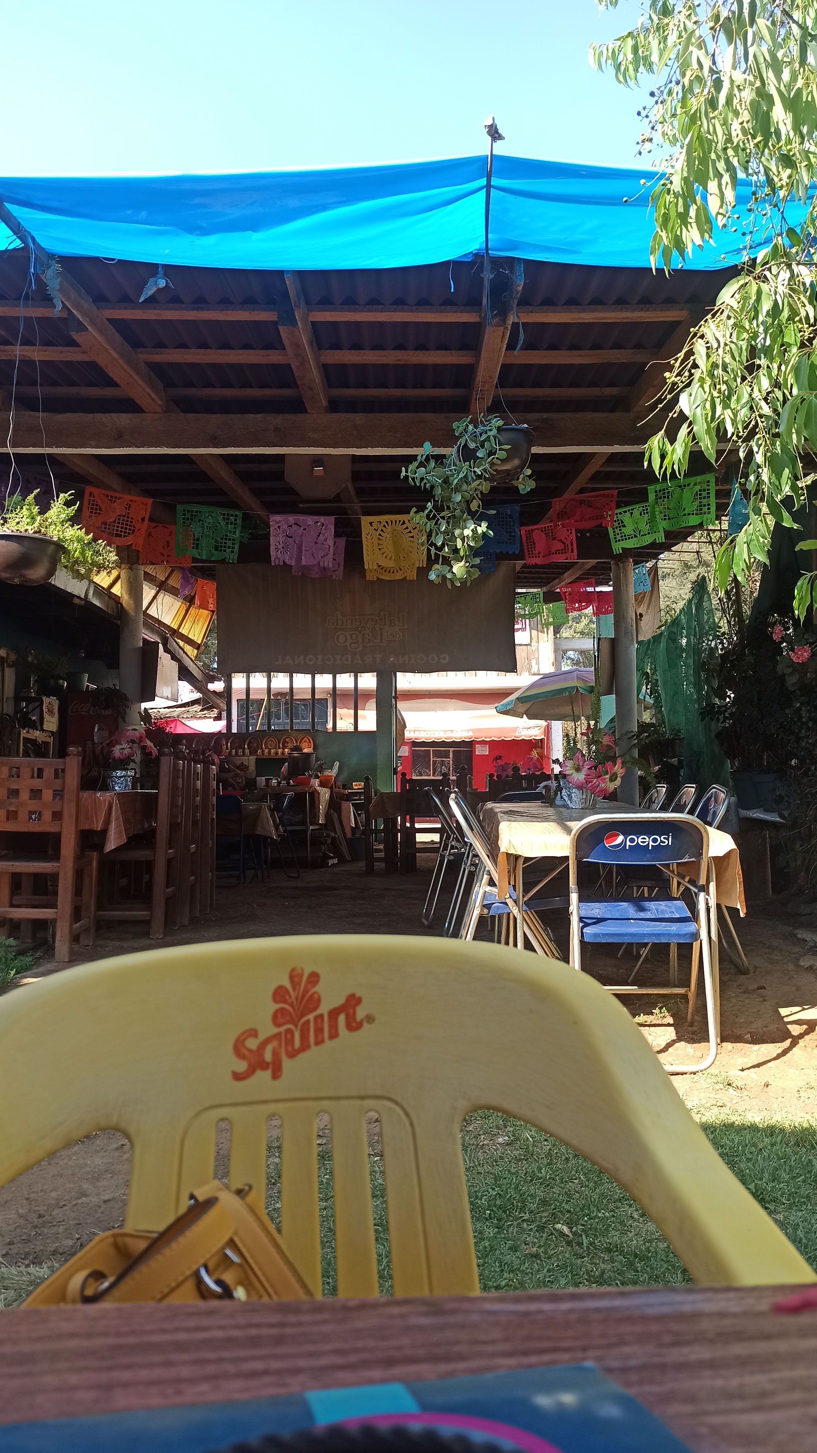 La leyenda del lago image 6