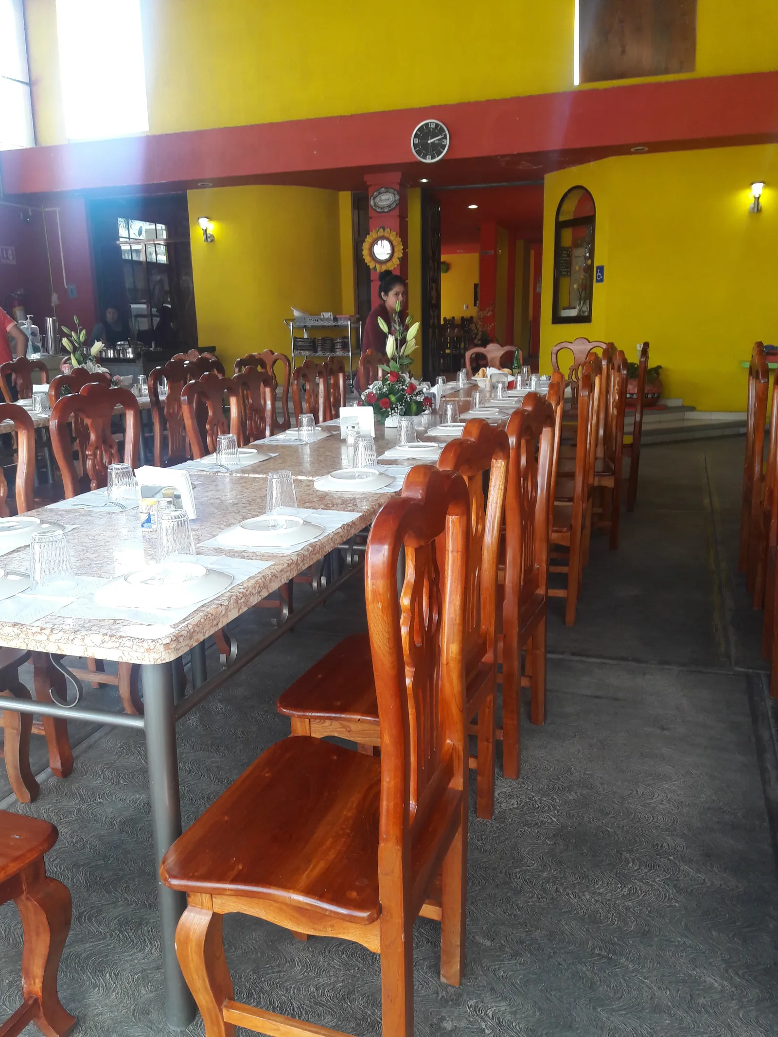 Pollos Nely image 6