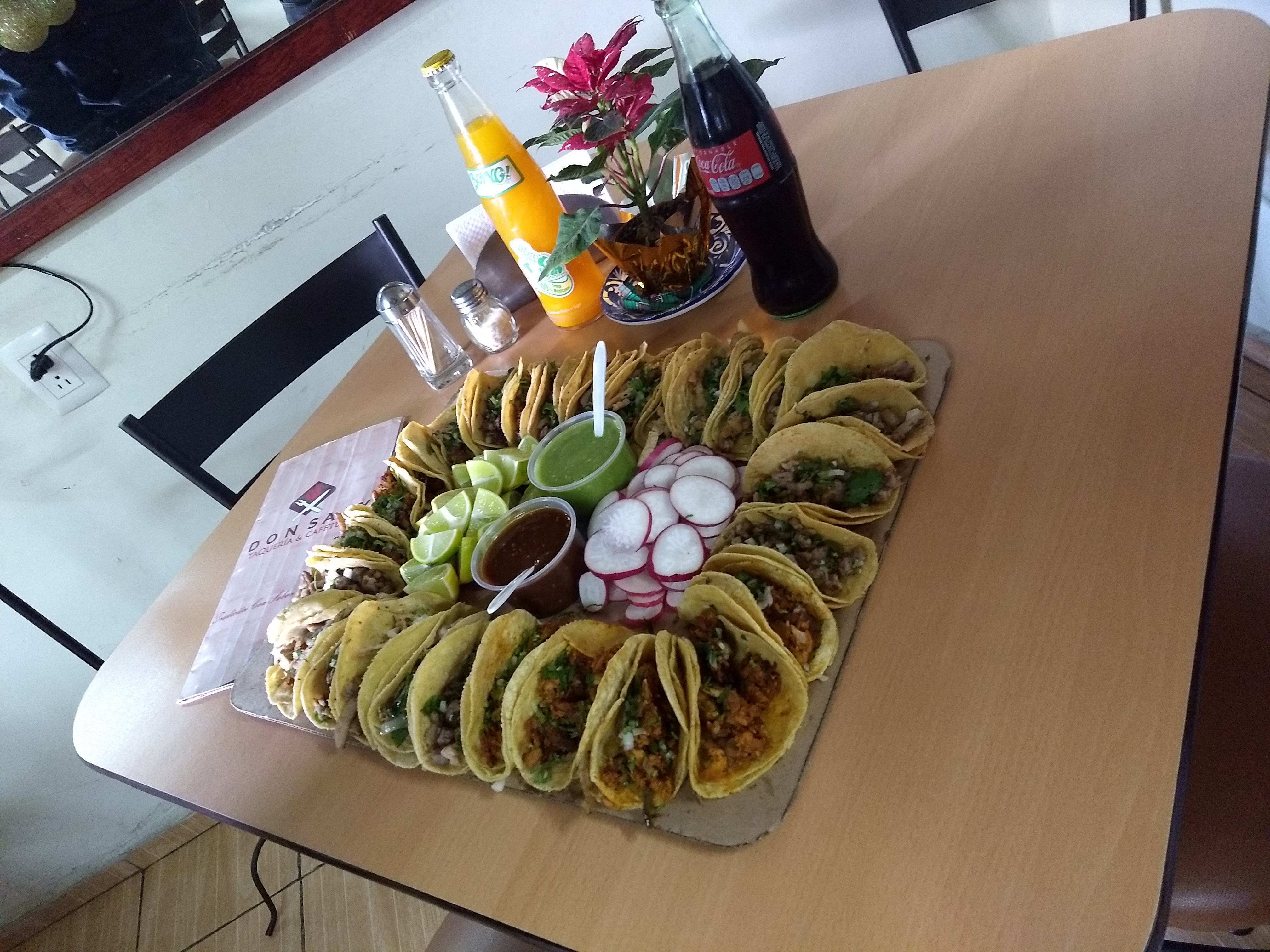 Taquería & Cafetería ''Don Saby'' image 9