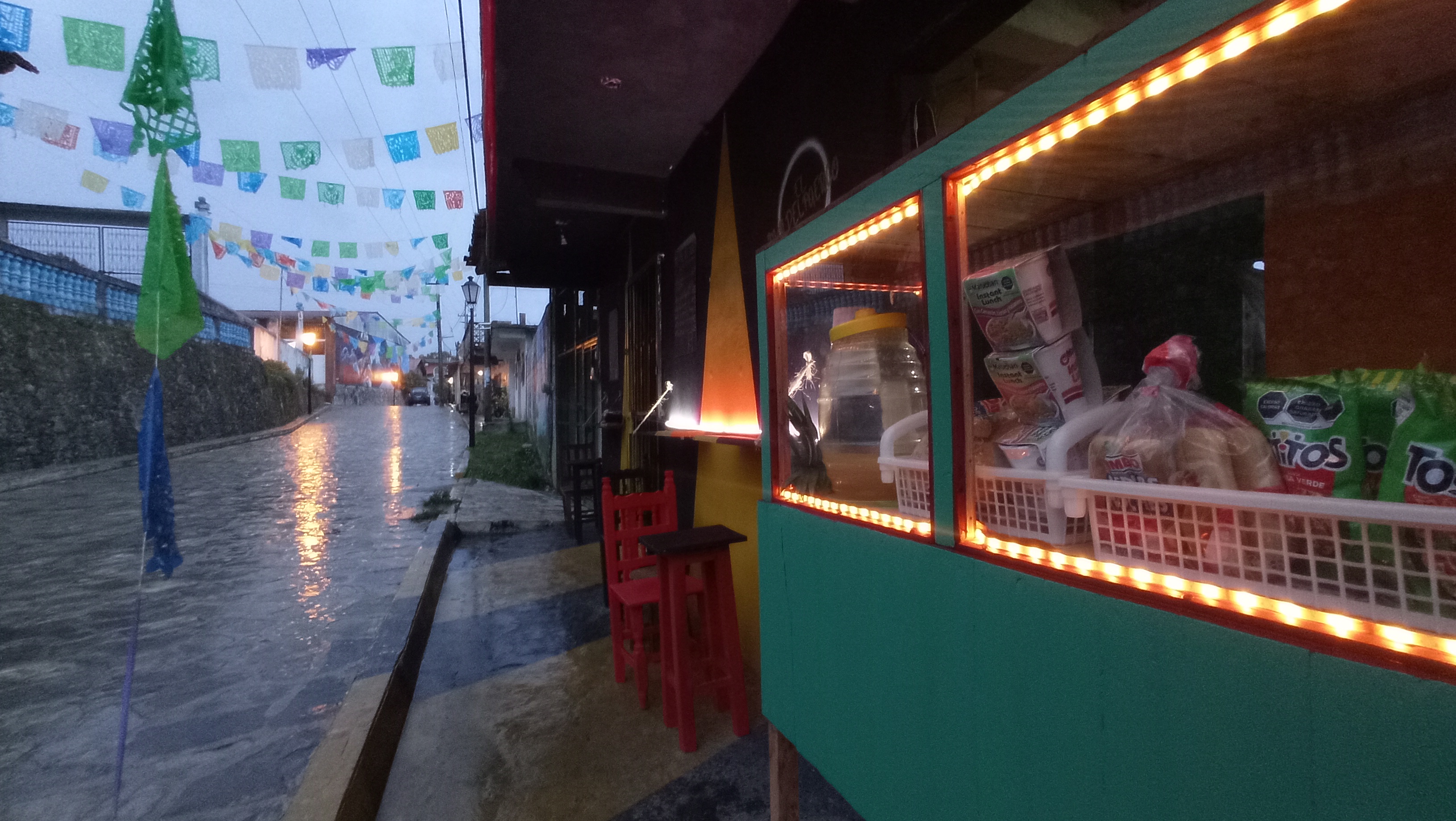 El Mal Del Puerco Snacks y mucho más image 2