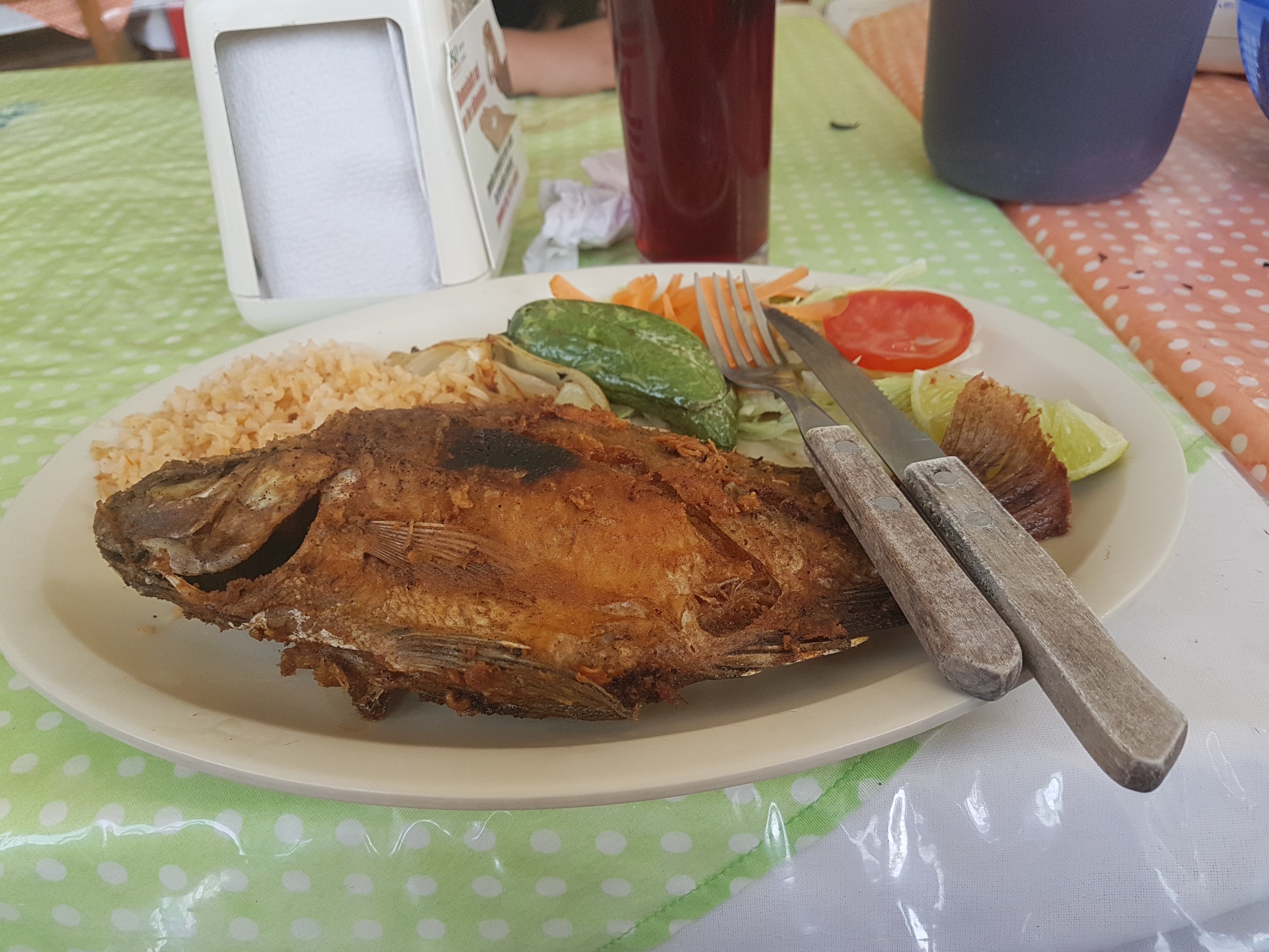 Restaurante De Carnes Y Mariscos "La Guera" image 2