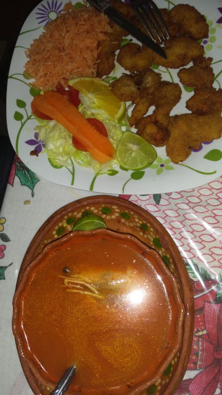 Restaurante De Carnes Y Mariscos "La Guera" image 4