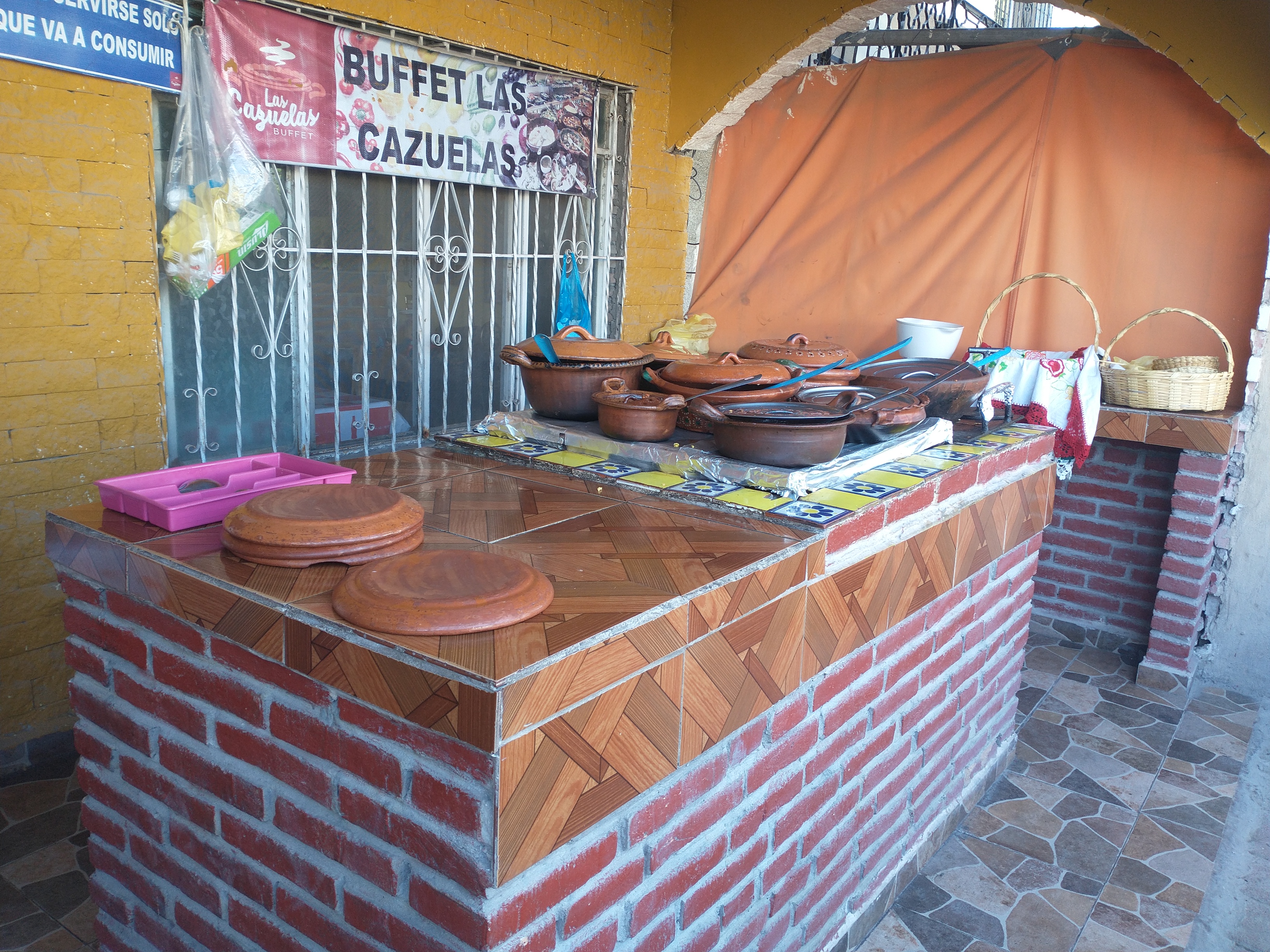 Desayuno Bufett Las Cazuelas image 1