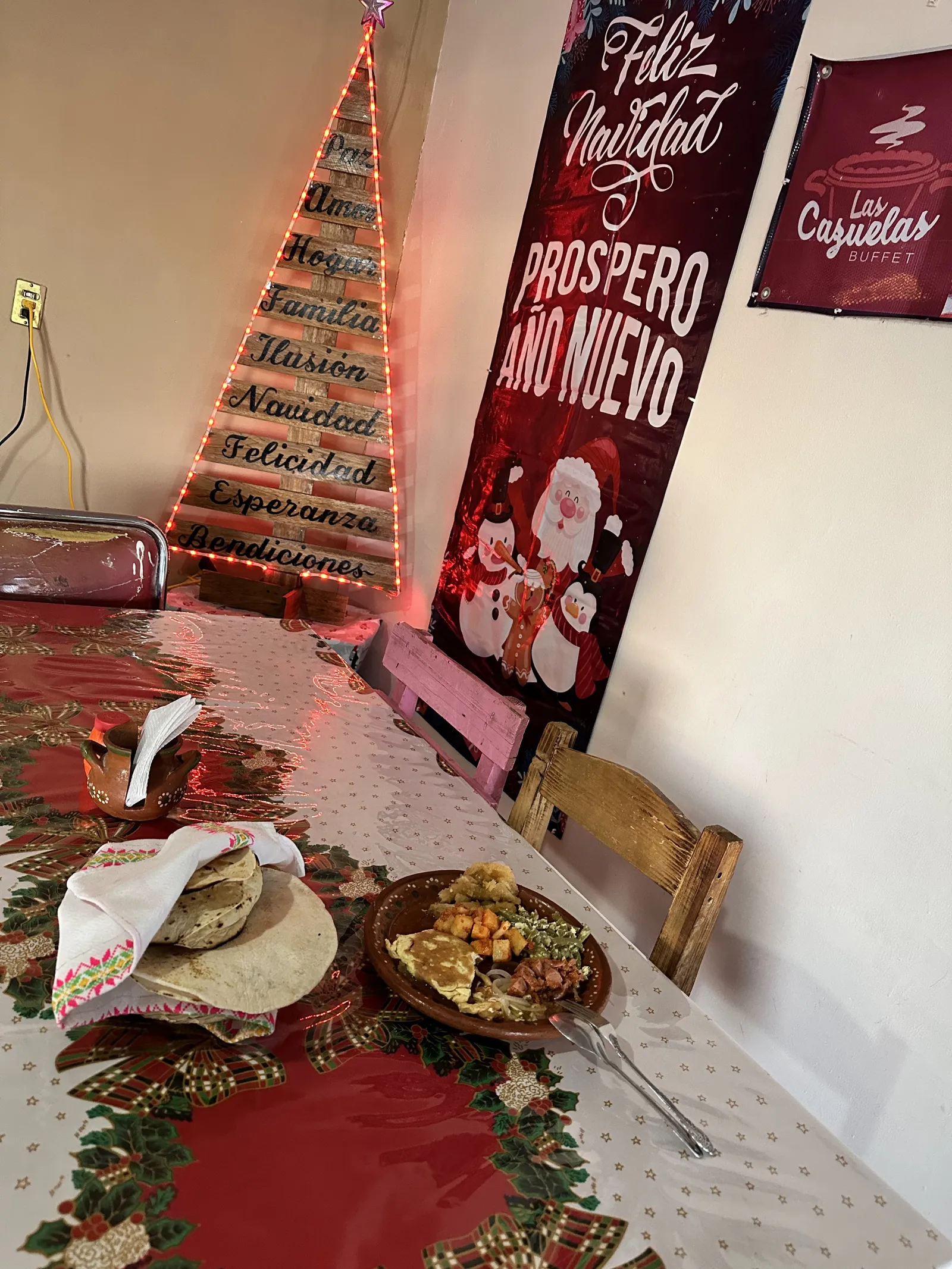 Desayuno Bufett Las Cazuelas image 7