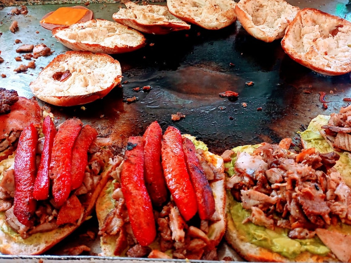 hamburguesas Estilo Santtos image 8