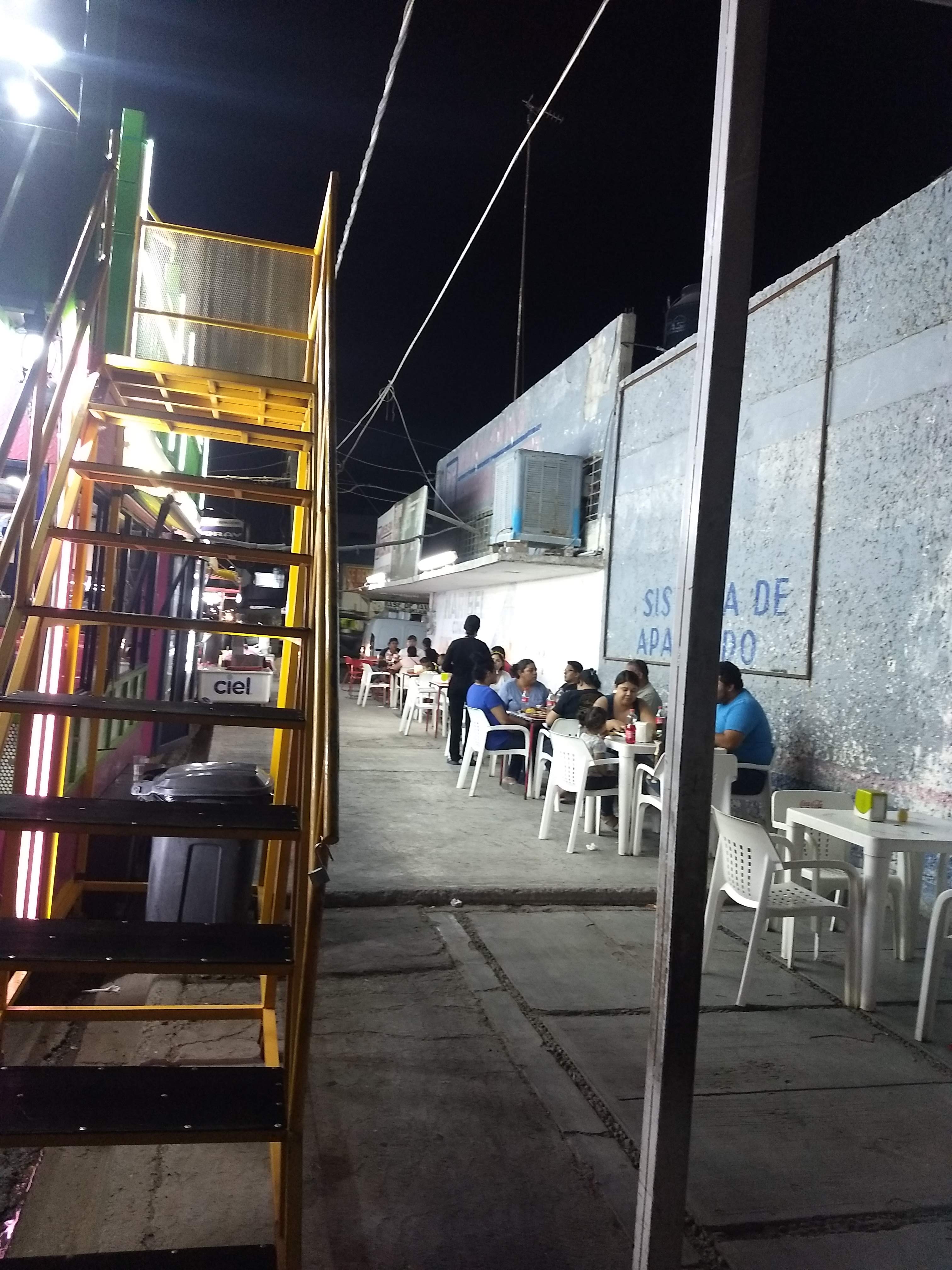 Comedor Mi Chuy image 1