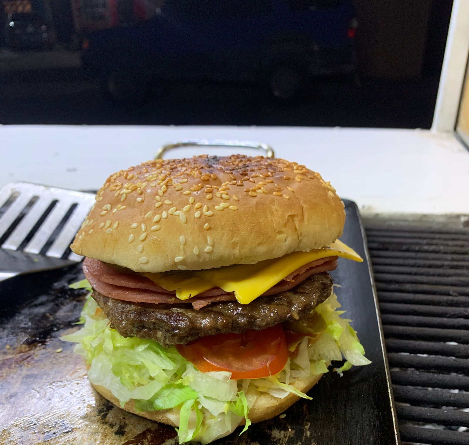 Cheese-Burger image 2