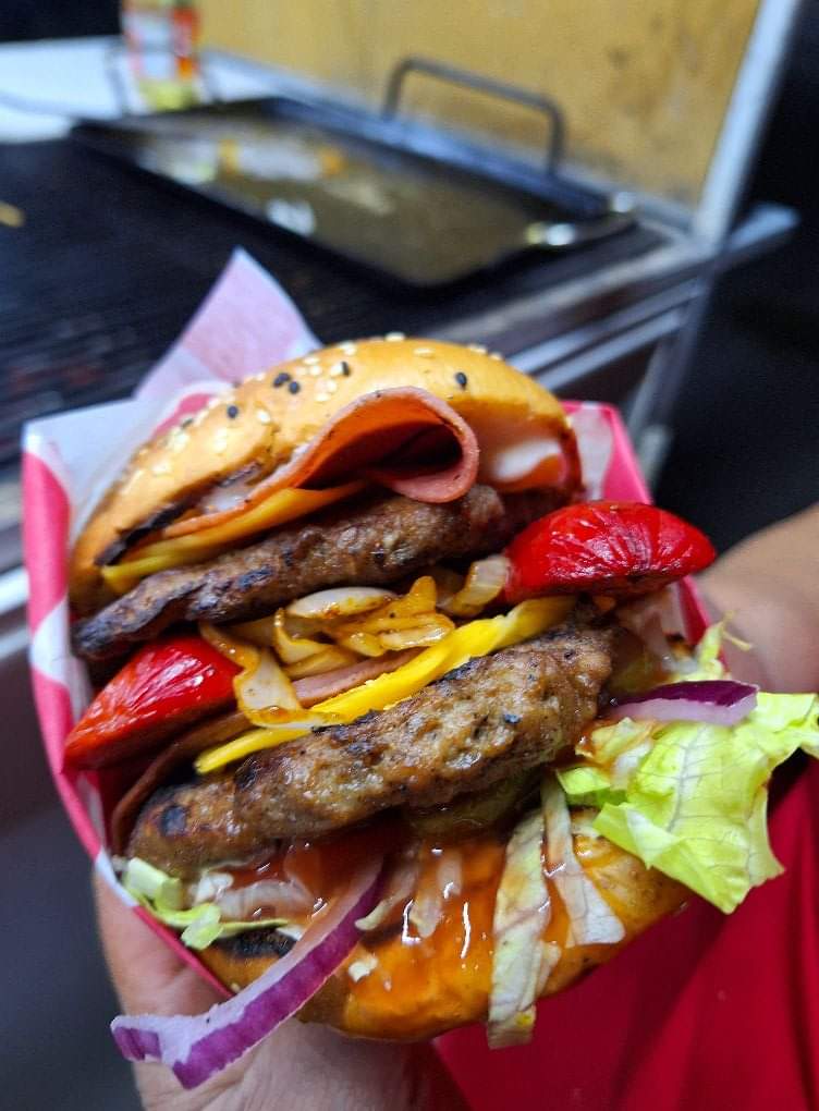 Cheese-Burger image 4