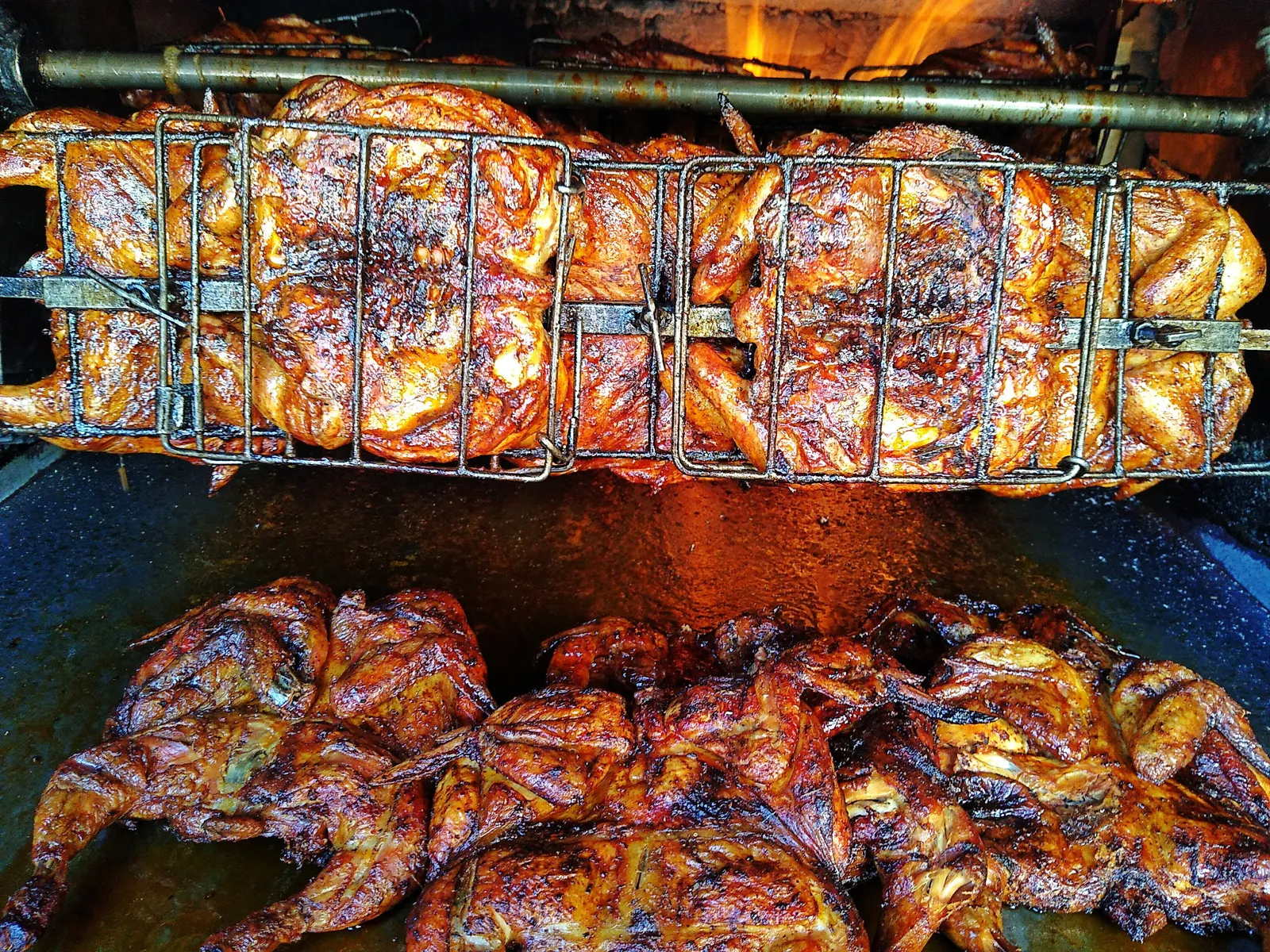 Pollos A La Leña Sr. Santiago Apostol image 2
