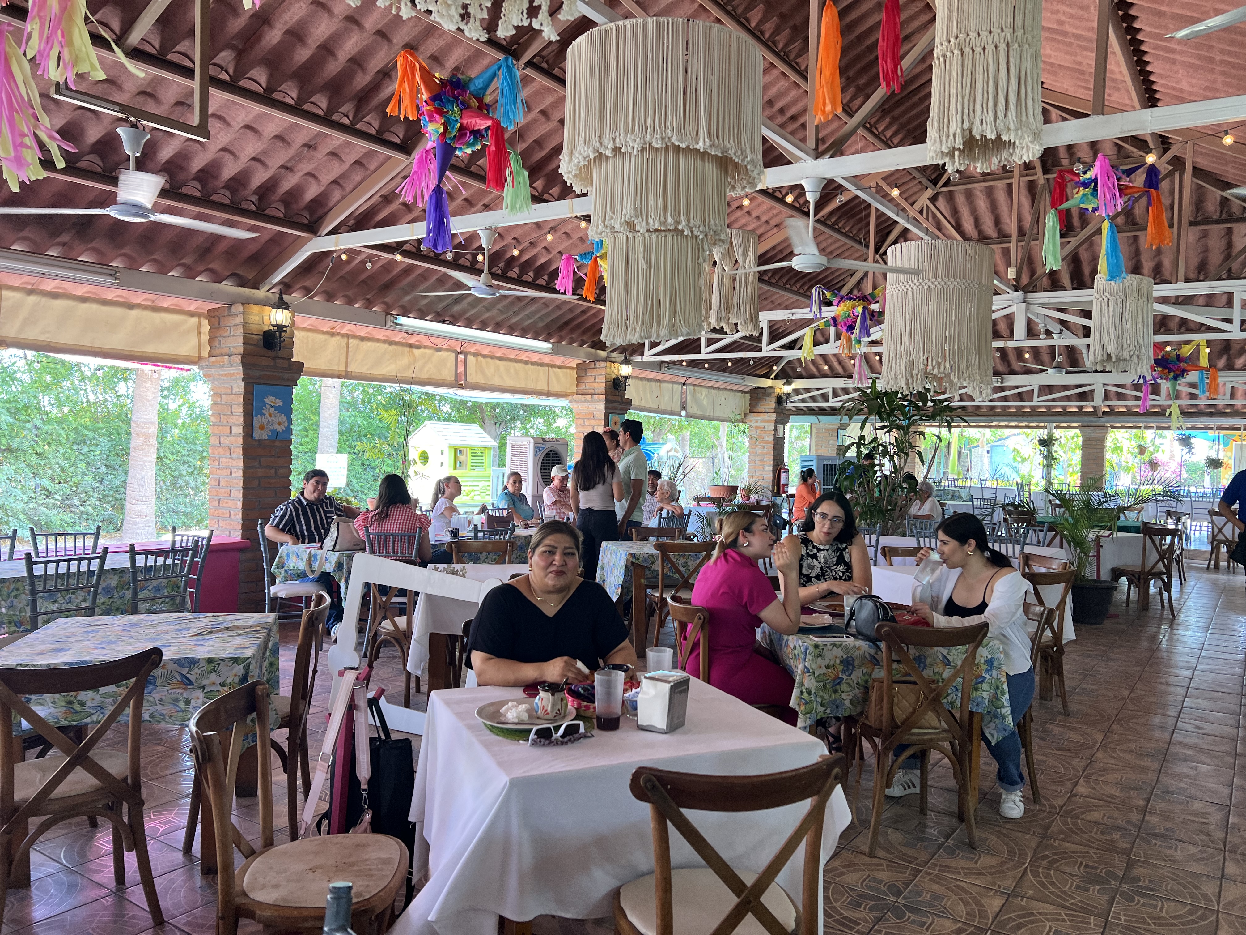 Linda Morena image 4