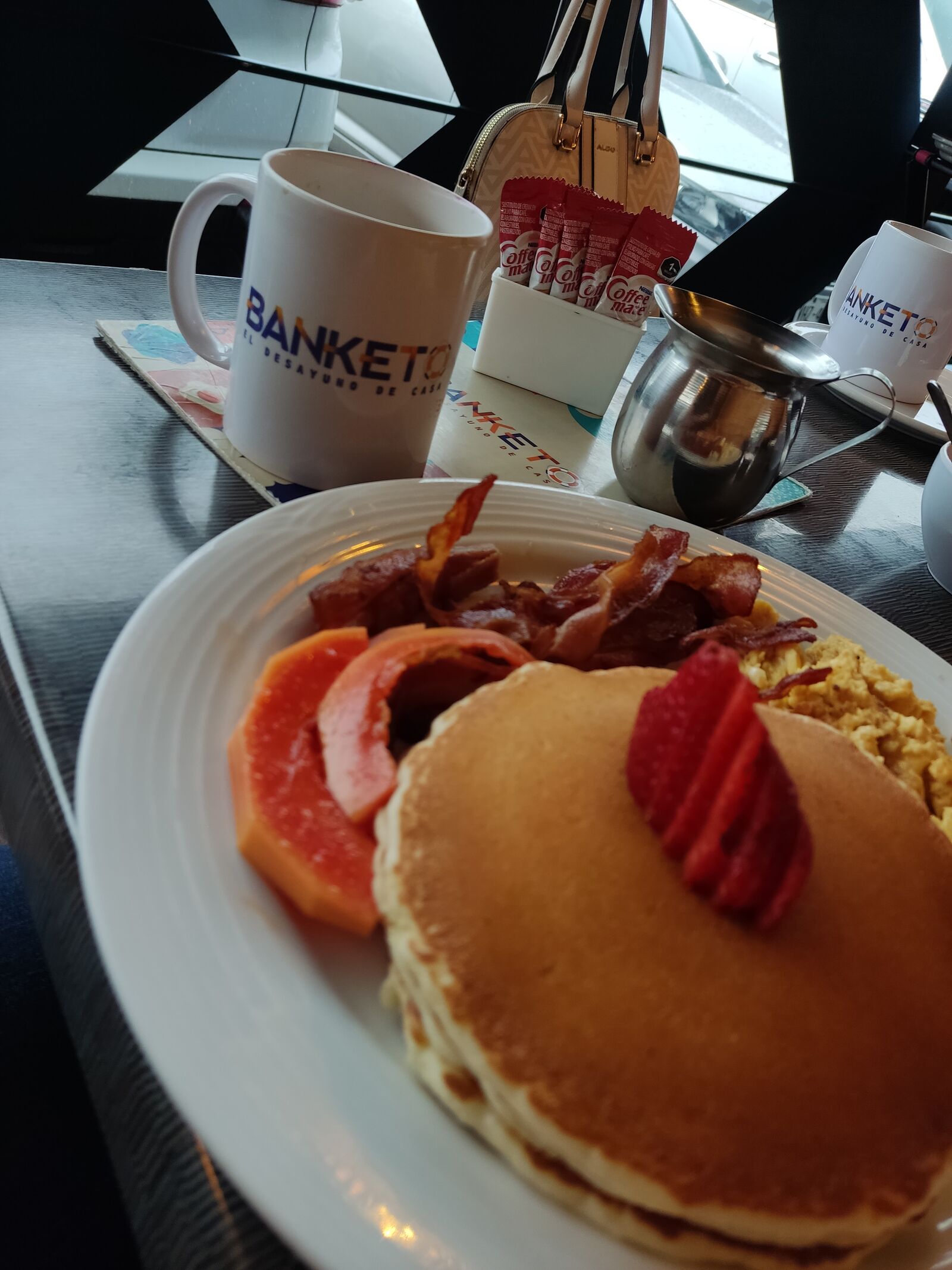 BANKETO image 8