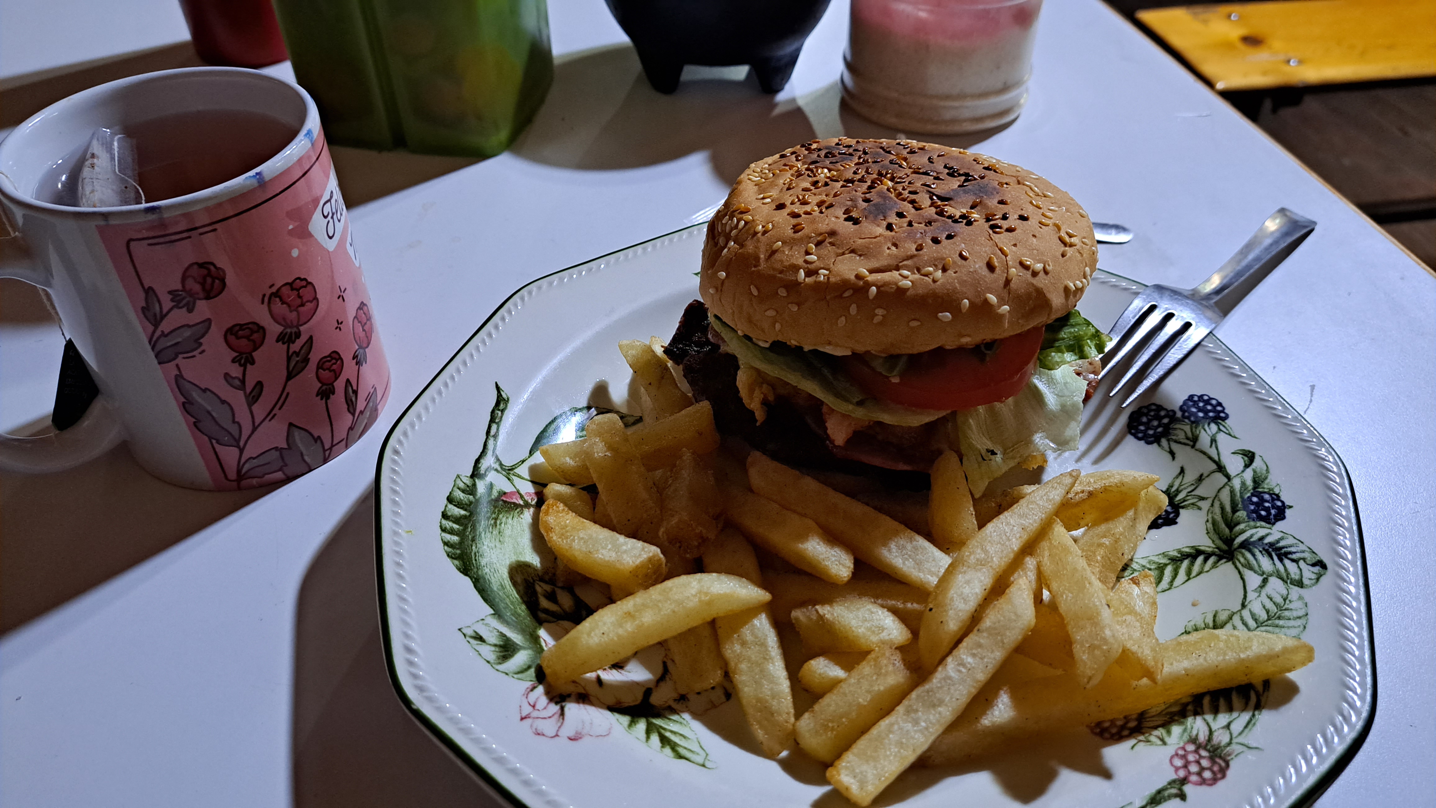 El meson de Lucy image 2