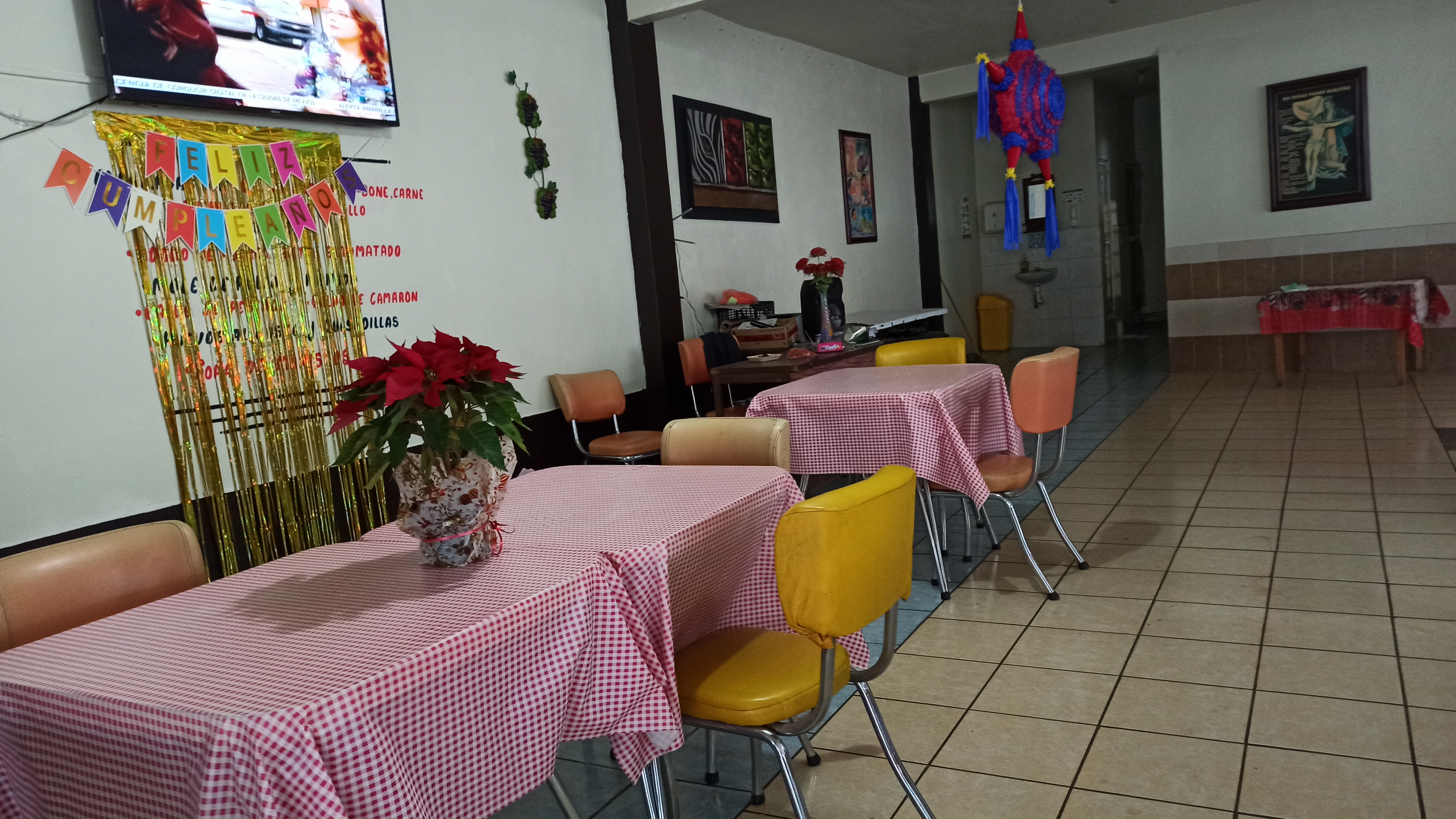 Loncheria " Doña Paz" image 2