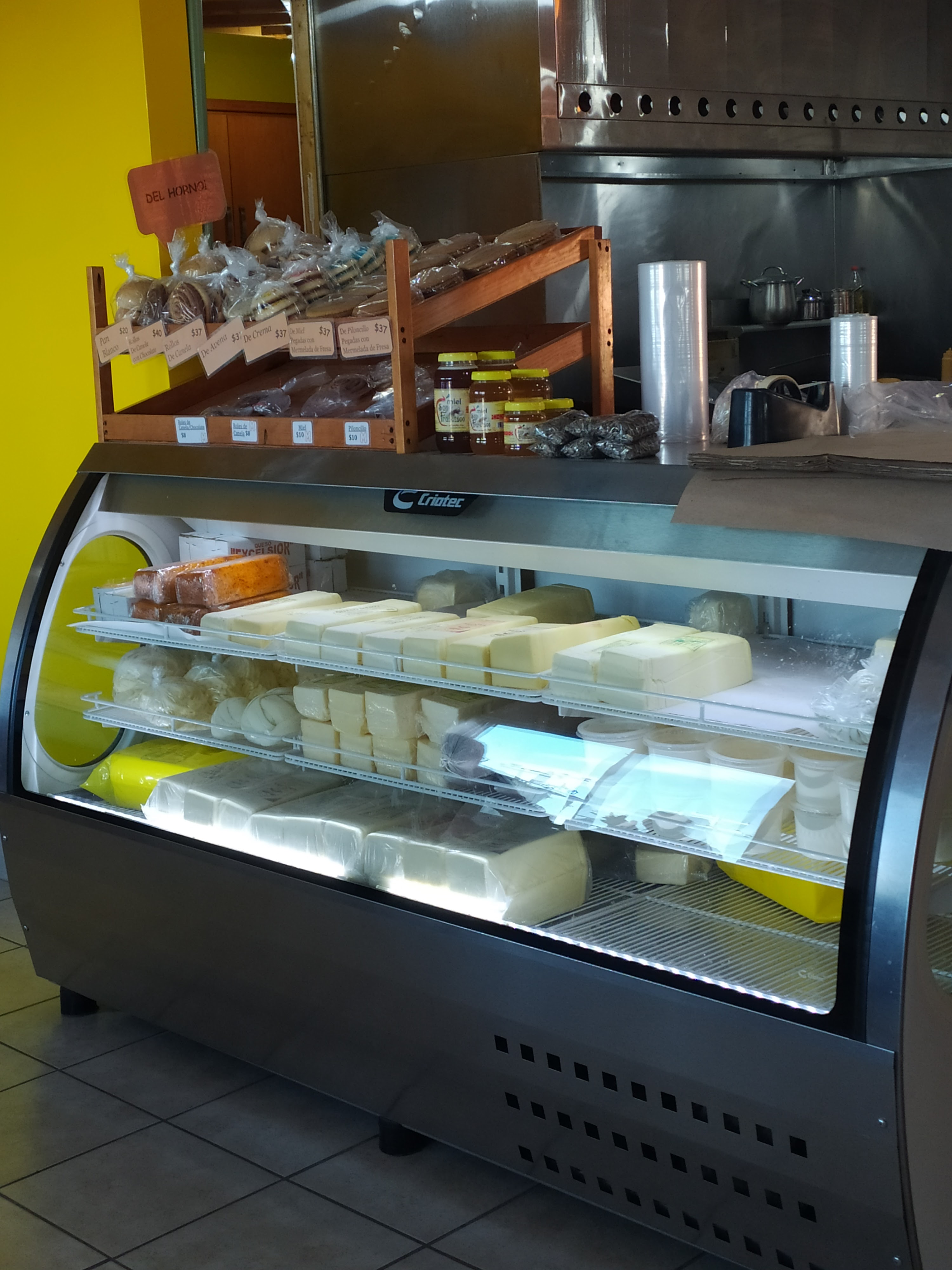 Loncheria "Los Menonitas" image 7