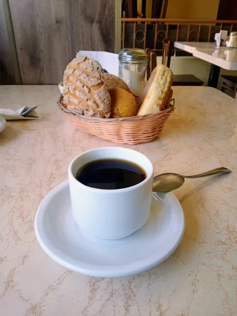 La Gloria image 4