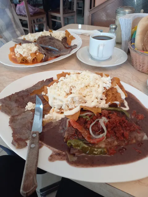 La Gloria image 6