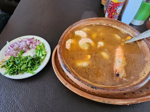 Mariscos lisady image 4