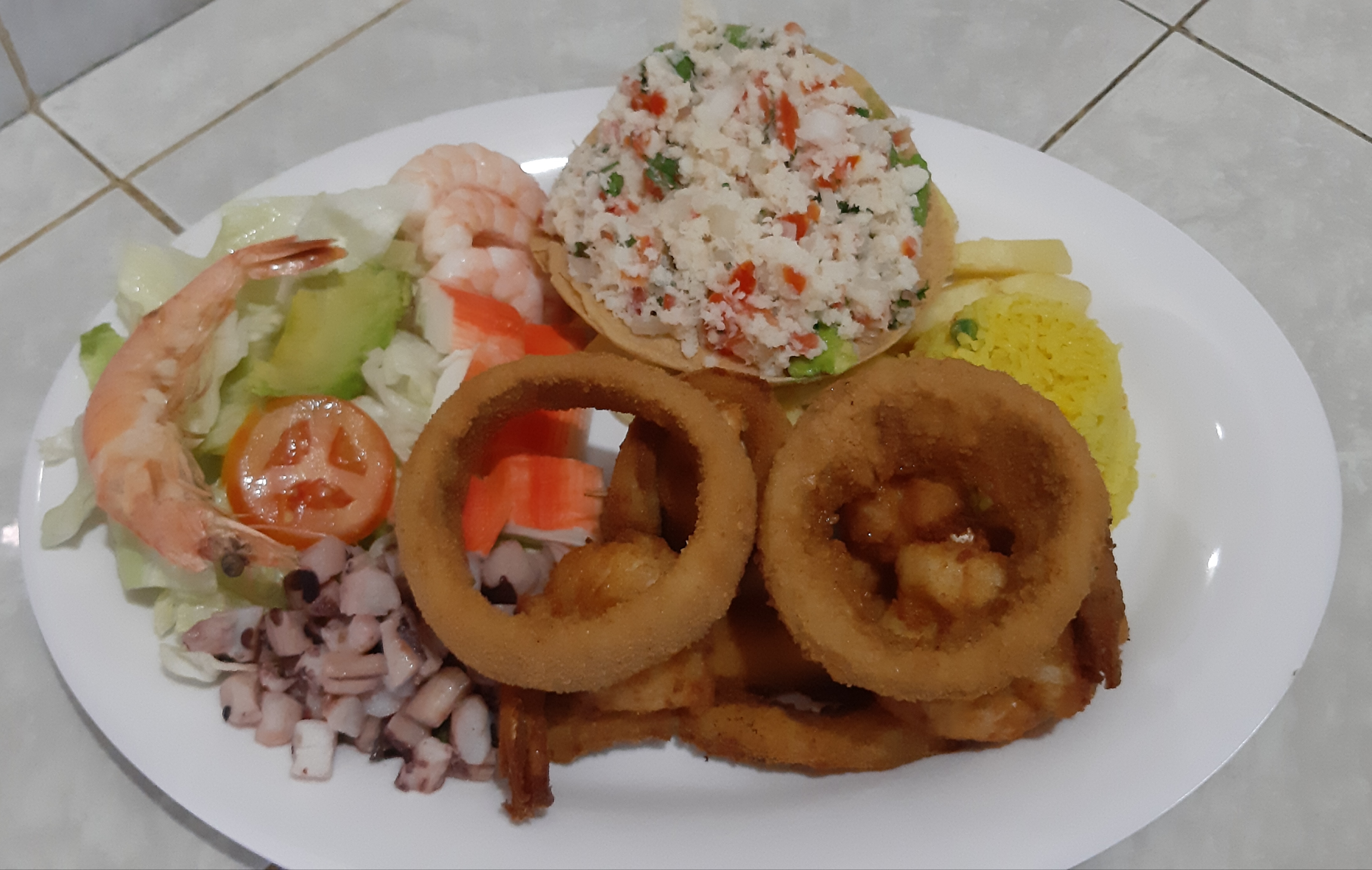 Mariscos "El Puerto" image 1